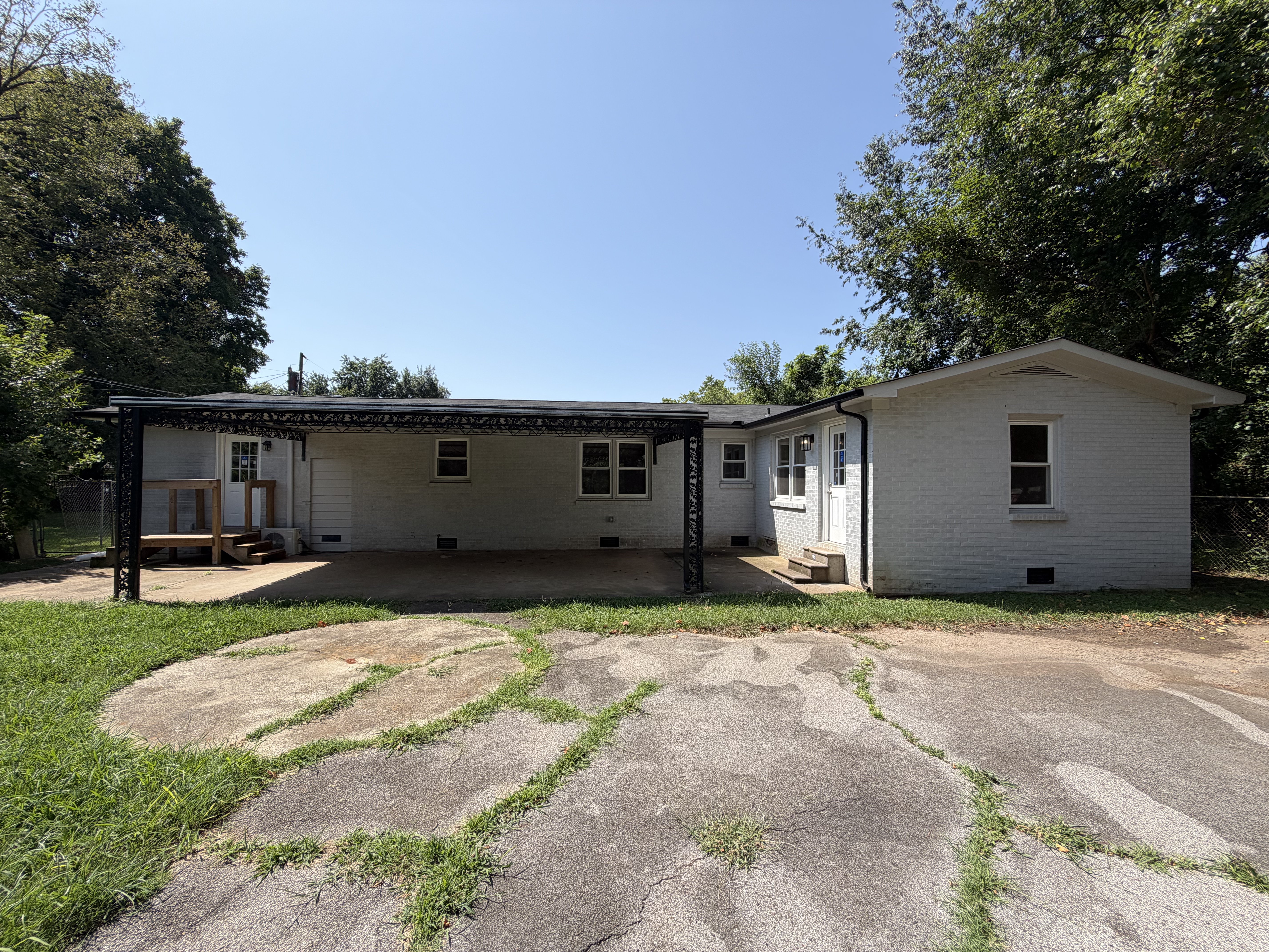 Photo 5 of 21 of 506 Mason Ct, Murfreesboro, TN