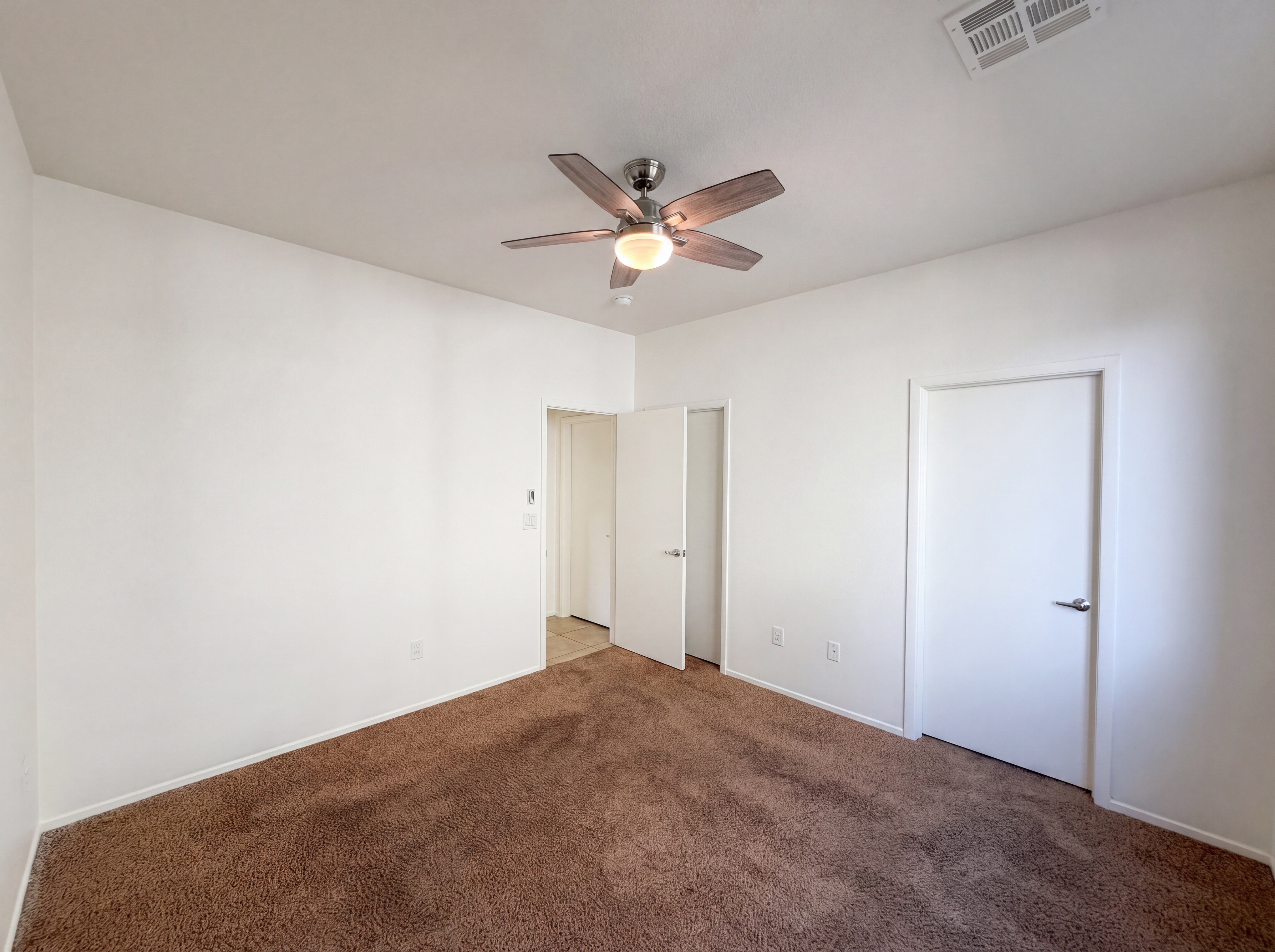 Photo 27 of 52 of 4036 White Opal St, Las Vegas, NV