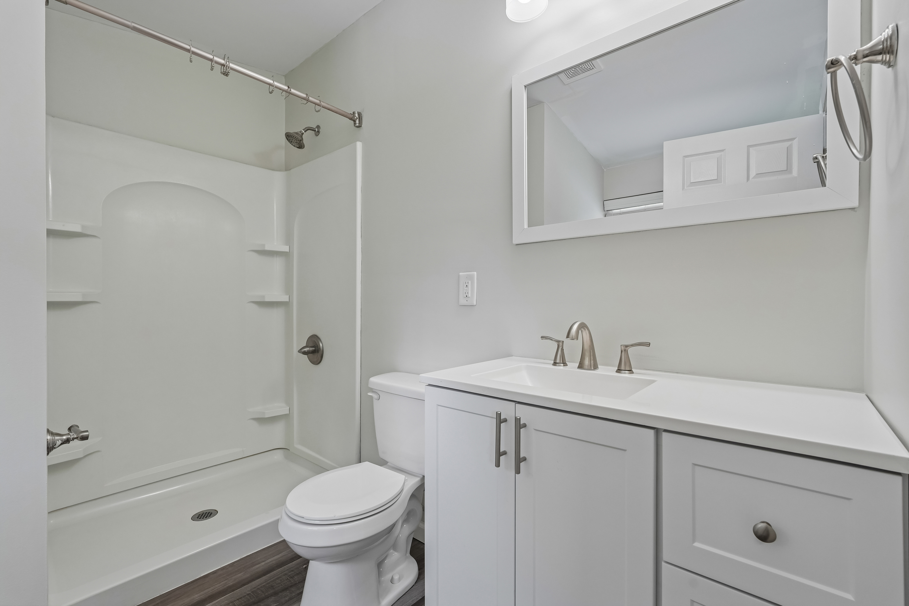 Photo 6 of 51 of 205 N Washington St, Arcadia, IN