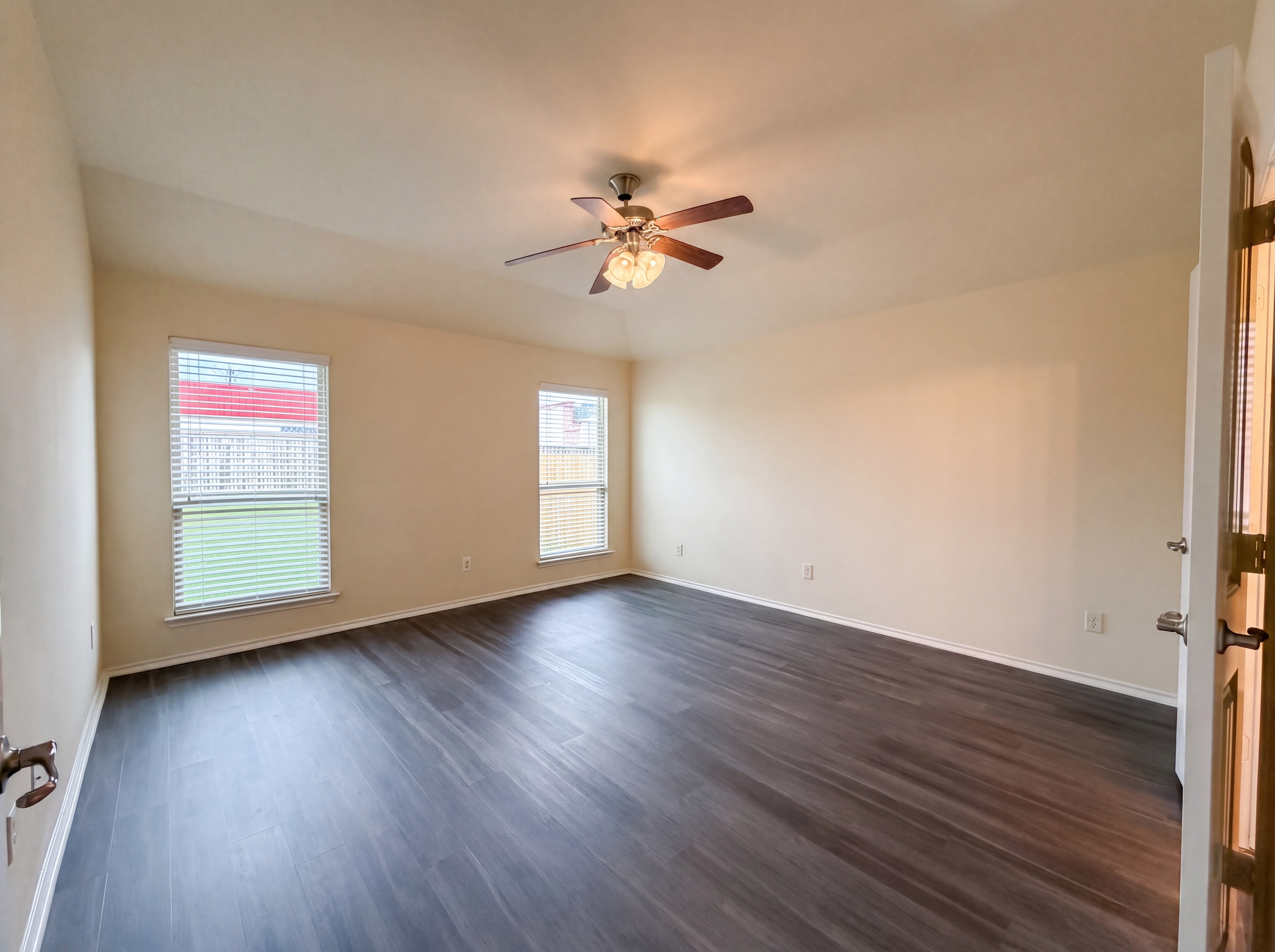 Photo 4 of 16 of 716 Westgate Ct, Anna, TX