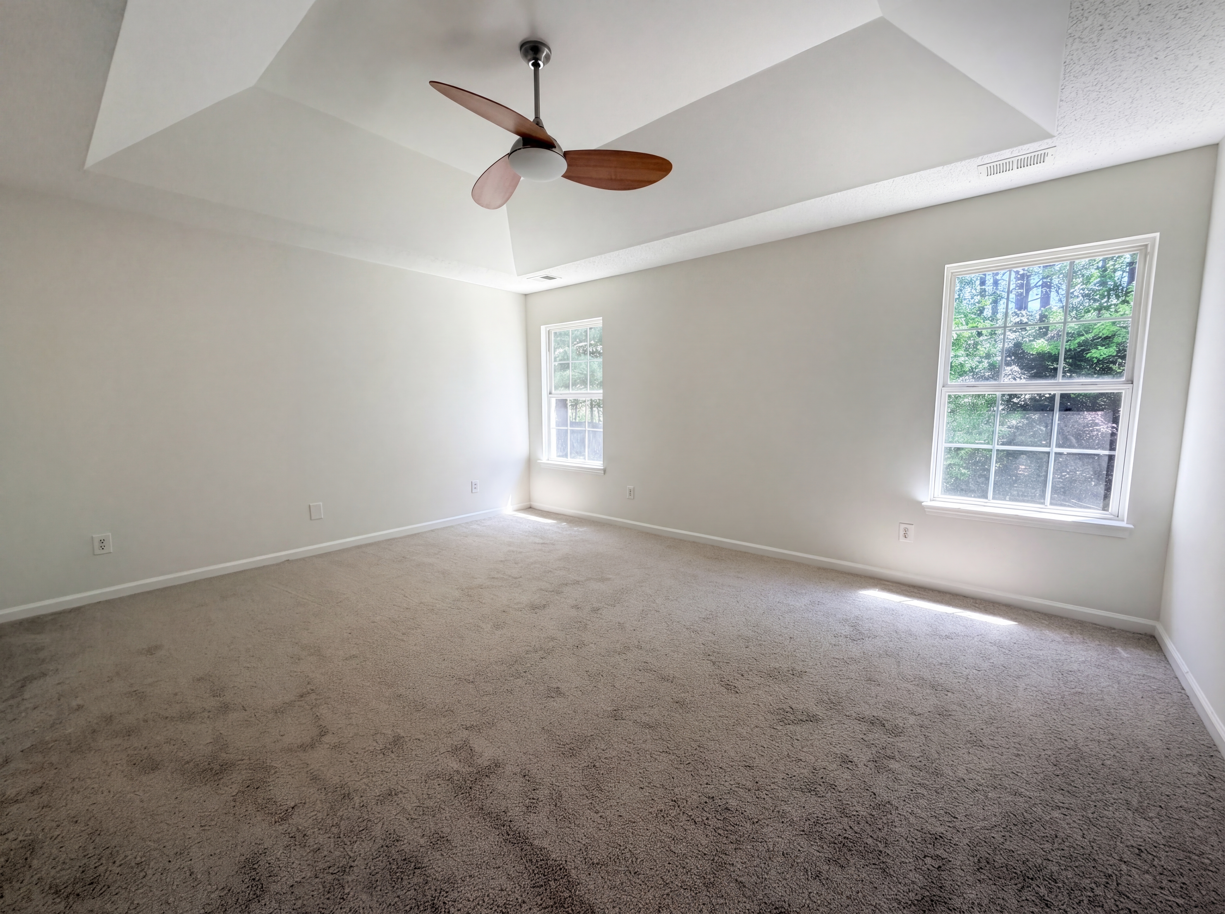 Photo 4 of 17 of 7423 Henderson Park Rd, Huntersville, NC