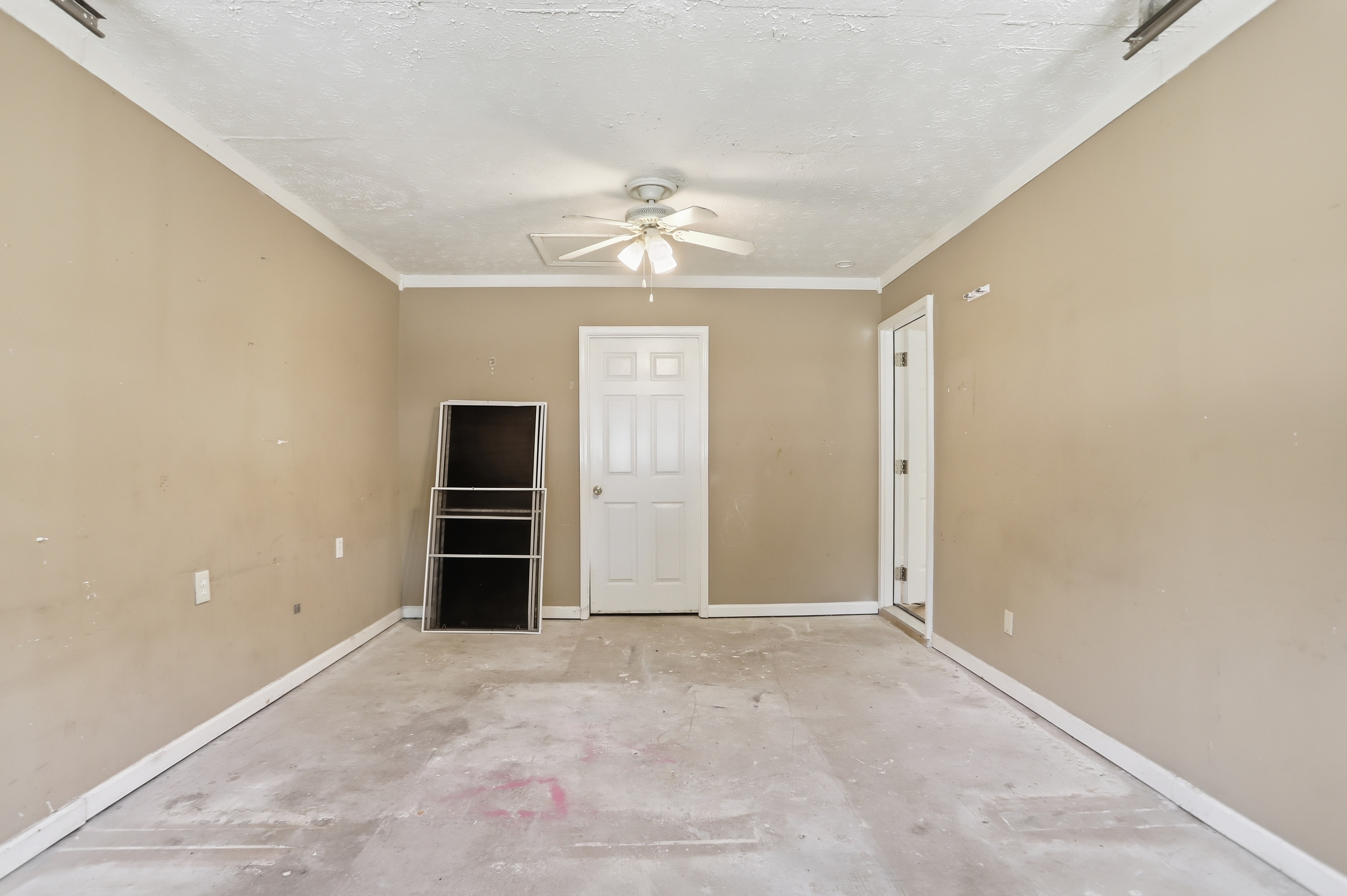 Photo 20 of 30 of 3233 Lancer Dr, Powder Springs, GA