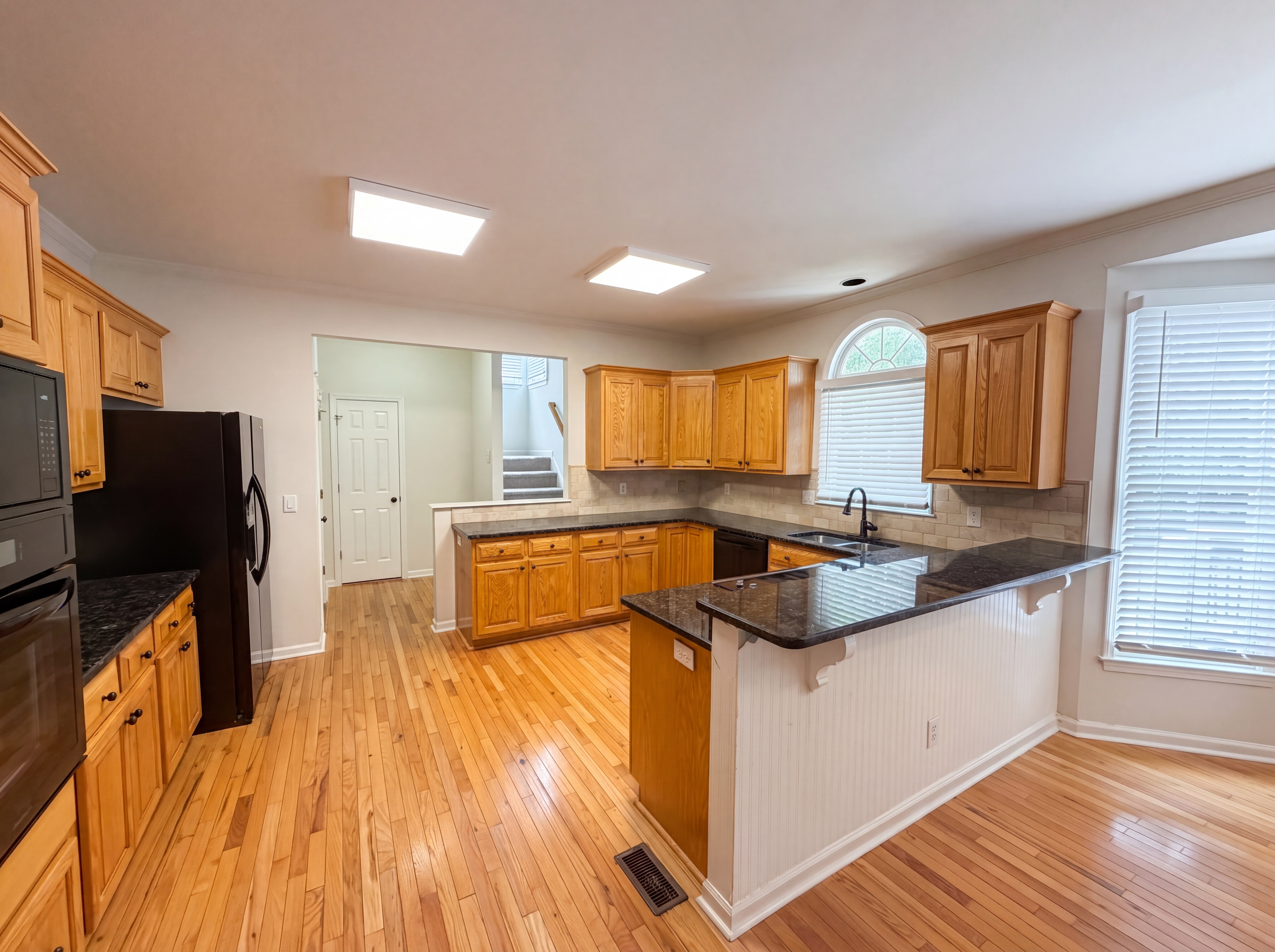 Photo 8 of 26 of 1900 Milfield Cir, Snellville, GA
