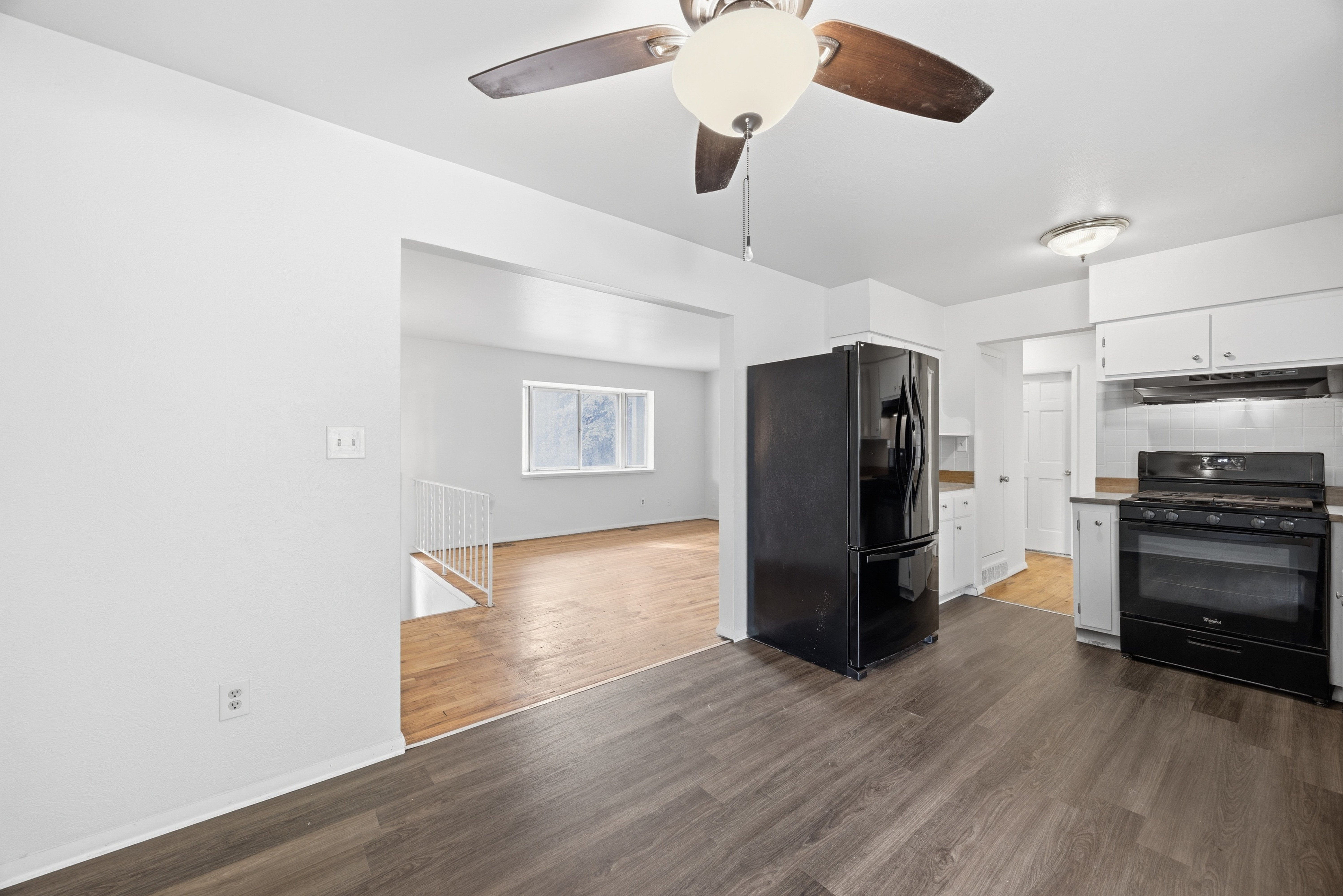 Photo 20 of 49 of 228 Fairfax St, Colorado Springs, CO