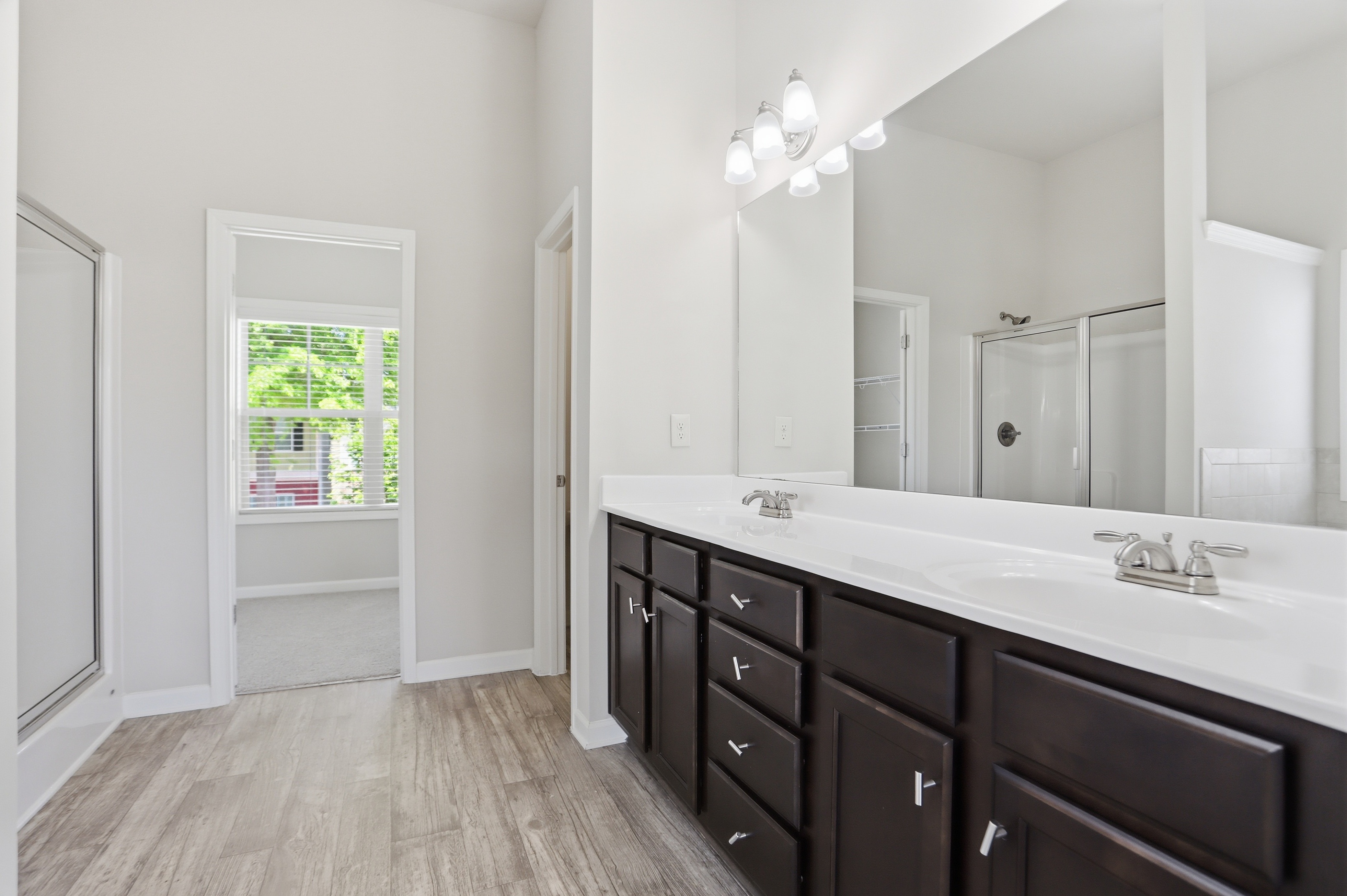 Photo 33 of 46 of 5646 Apple Grove Rd, Buford, GA