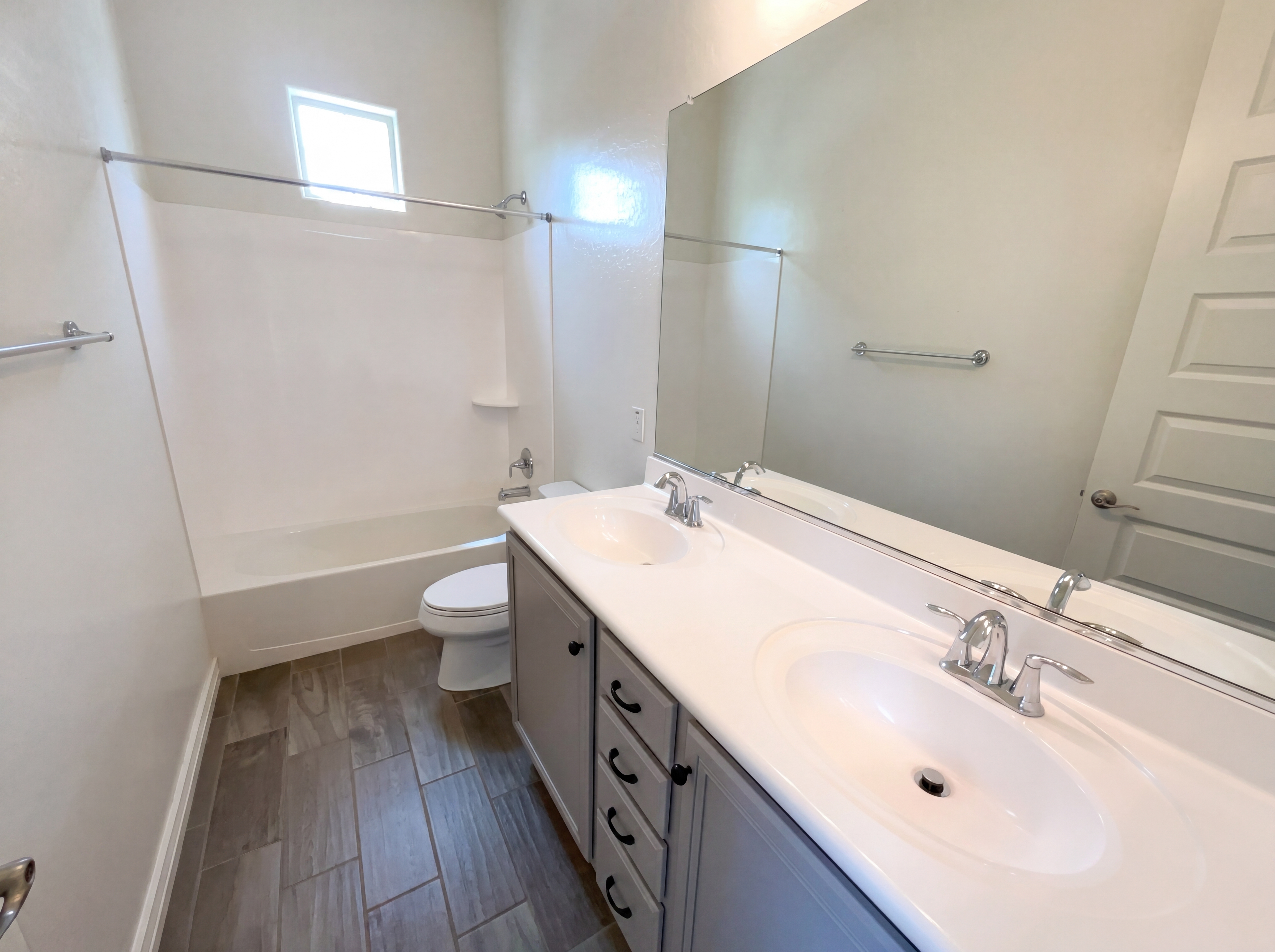 Photo 6 of 29 of 2312 E Susan Dr, Gilbert, AZ