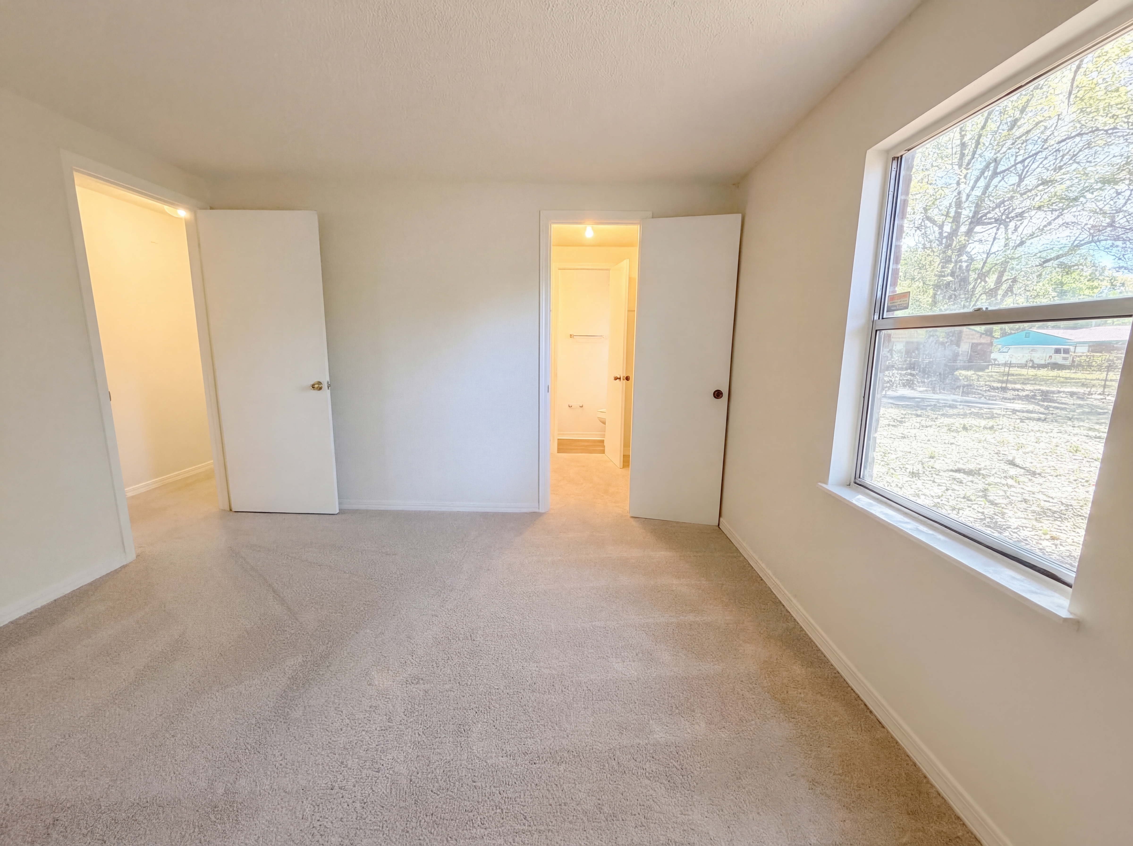 Photo 4 of 19 of 4240 Key Vega Ct, Jacksonville, FL