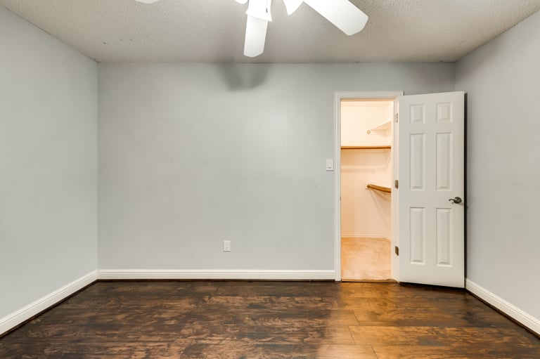 Photo 19 of 25 - 7502 Yorkmeadow Dr, Arlington, TX 76001