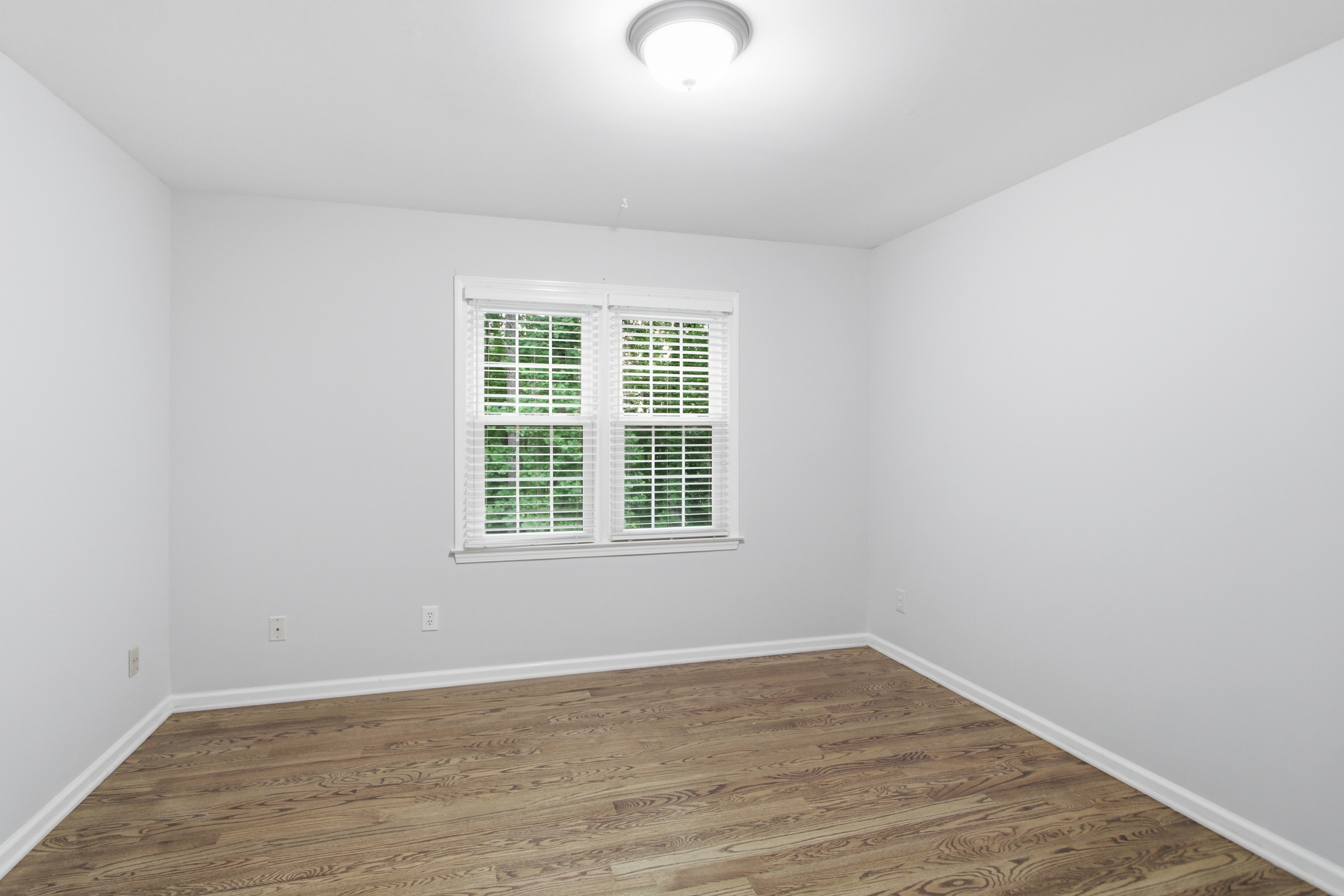 Photo 23 of 47 of 11715 Dunhill Place Dr, Johns Creek, GA