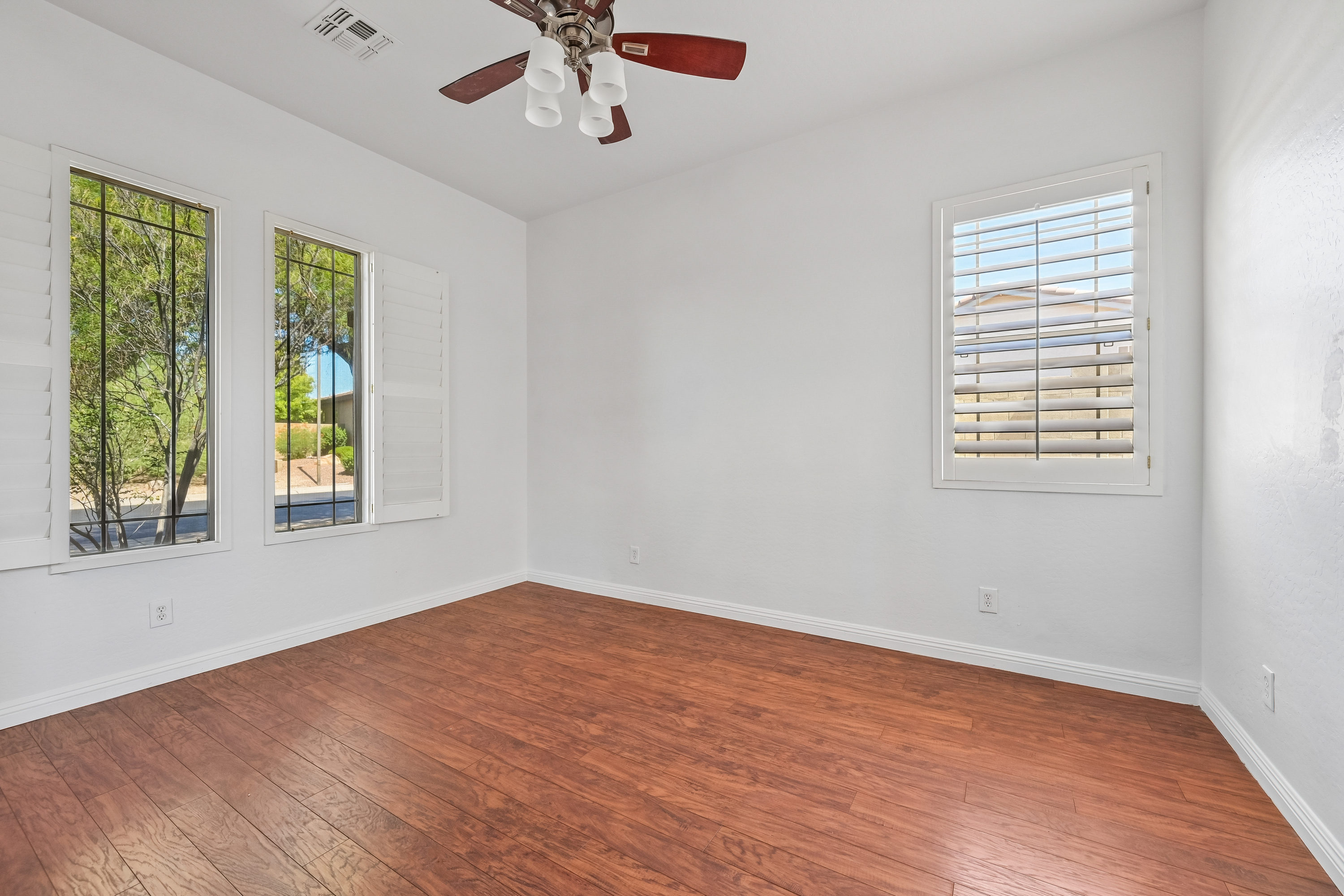 Photo 53 of 122 of 40003 N Majesty Trl, Anthem, AZ