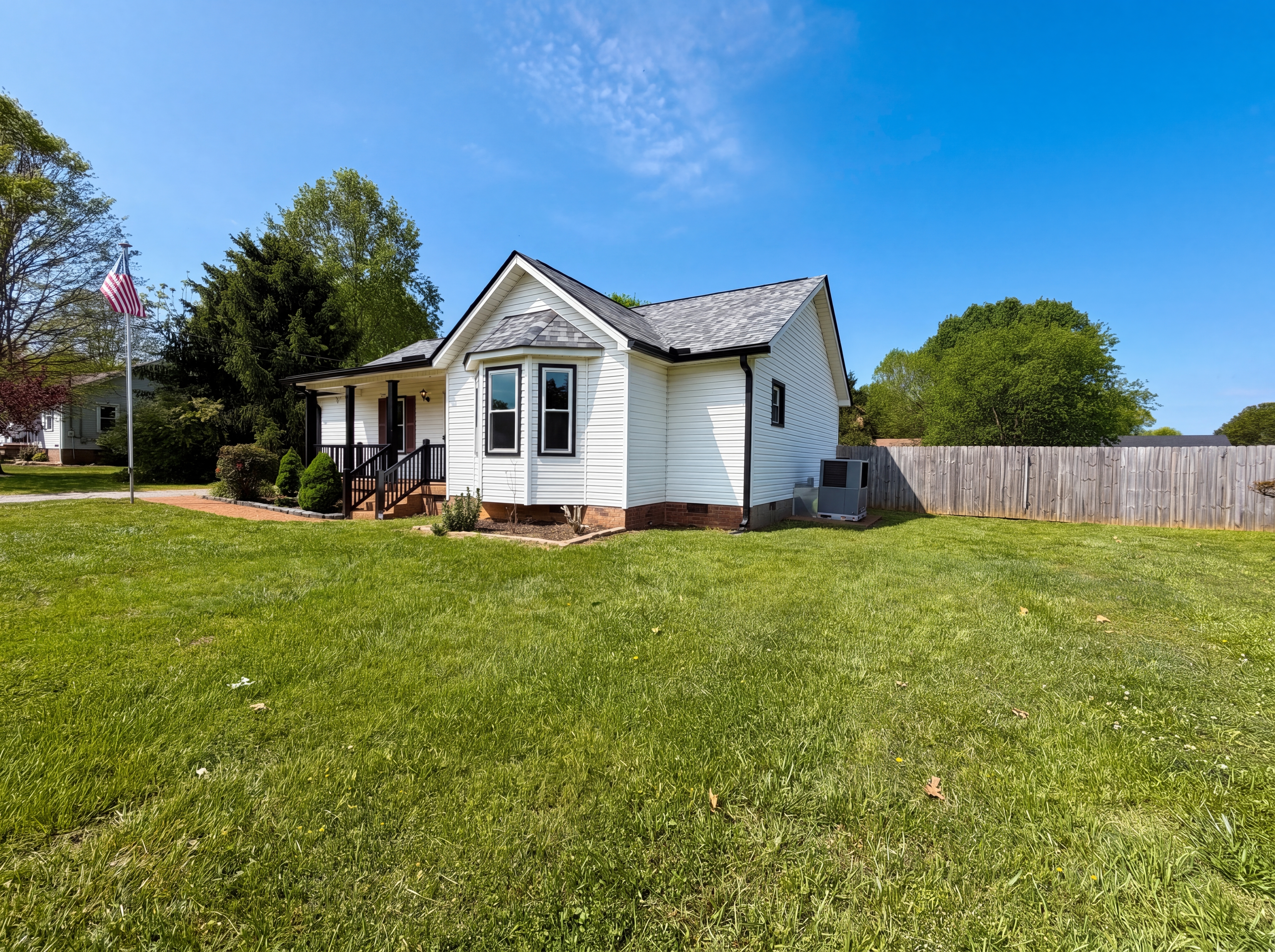 Photo 17 of 21 of 3849 Hearthstone Dr, Chapel Hill, TN