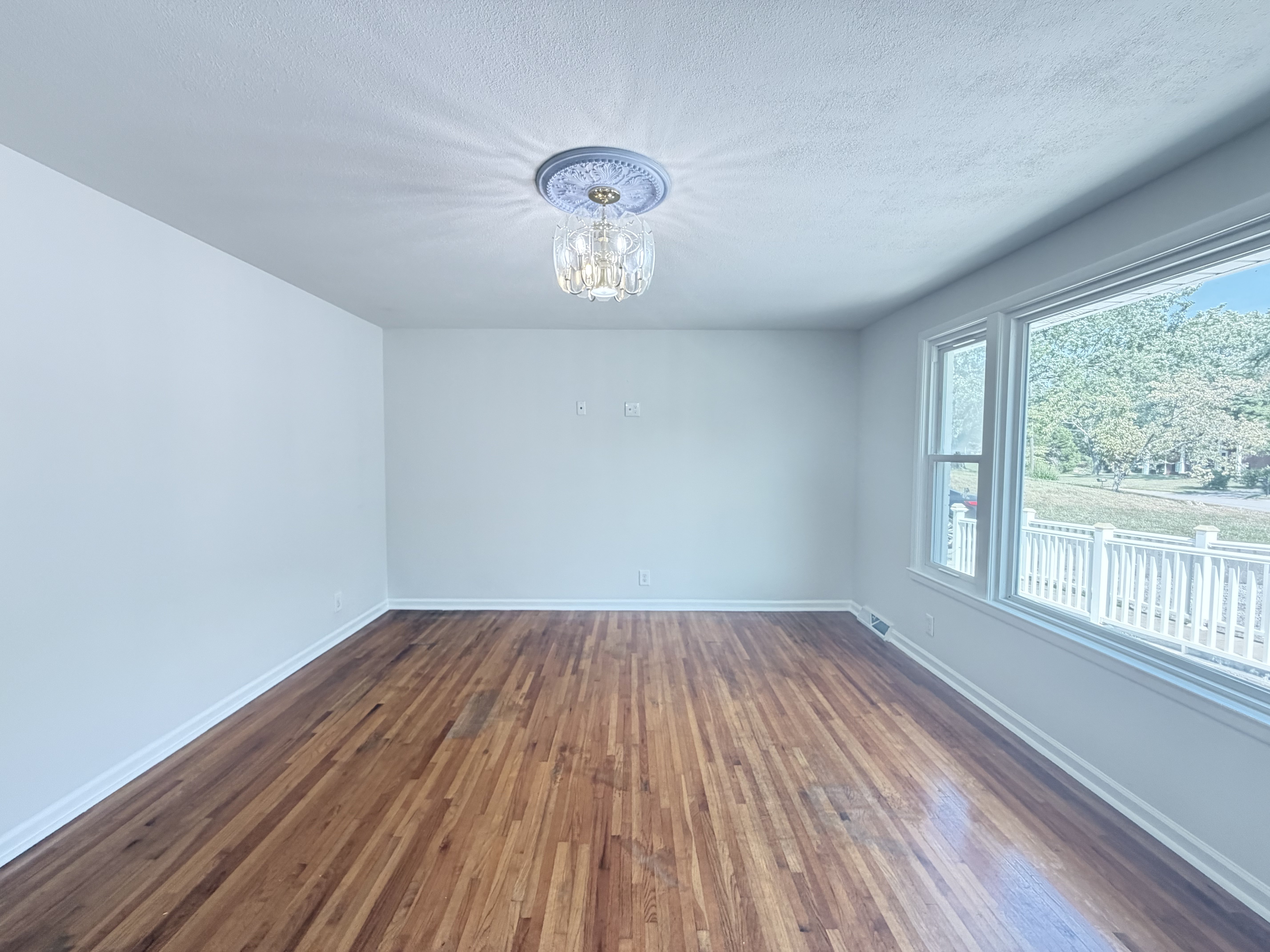 Photo 6 of 23 of 328 Kimbrough Rd, Clarksville, TN