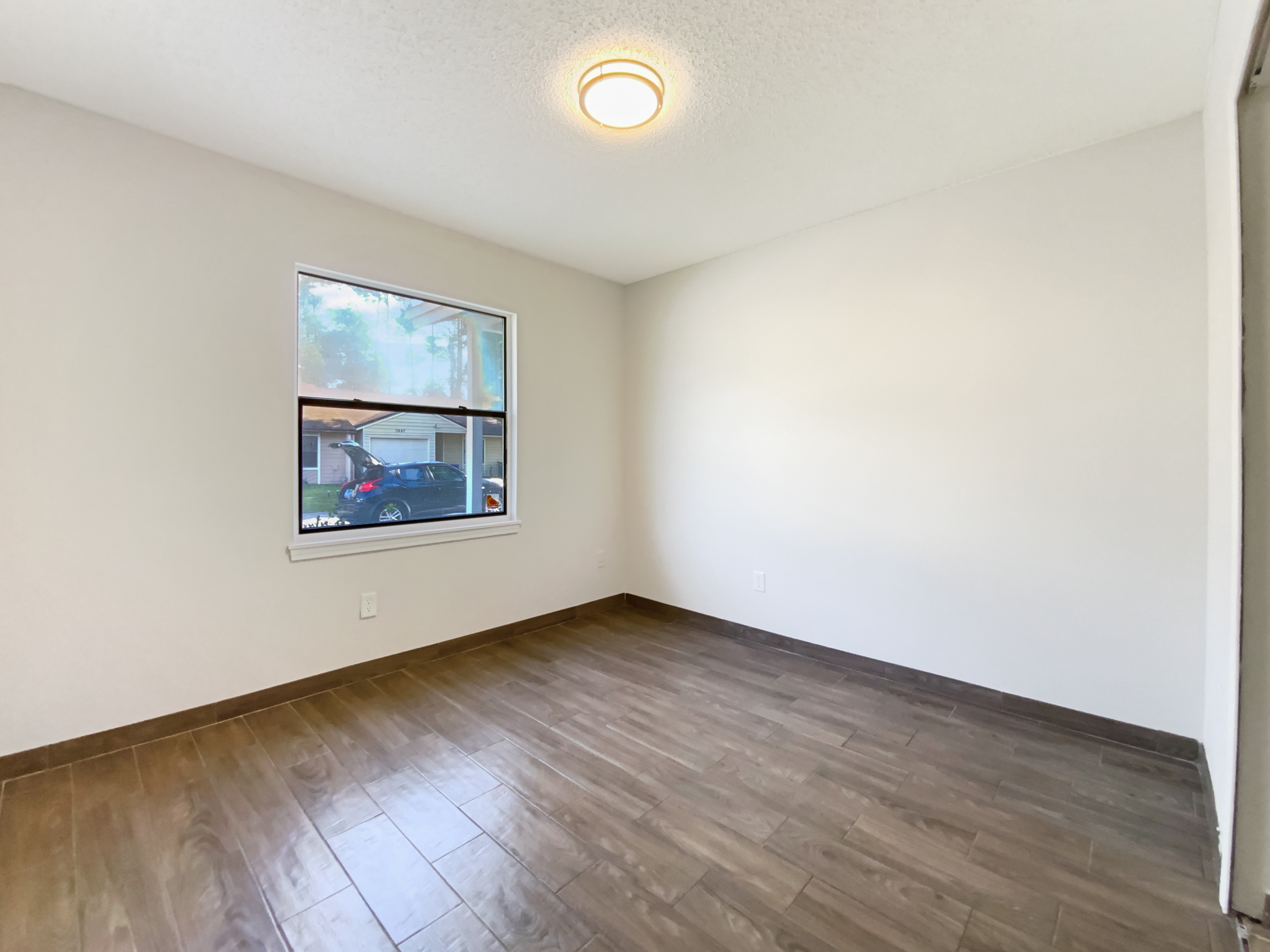Photo 17 of 21 of 3444 Excalibur Way E, Jacksonville, FL