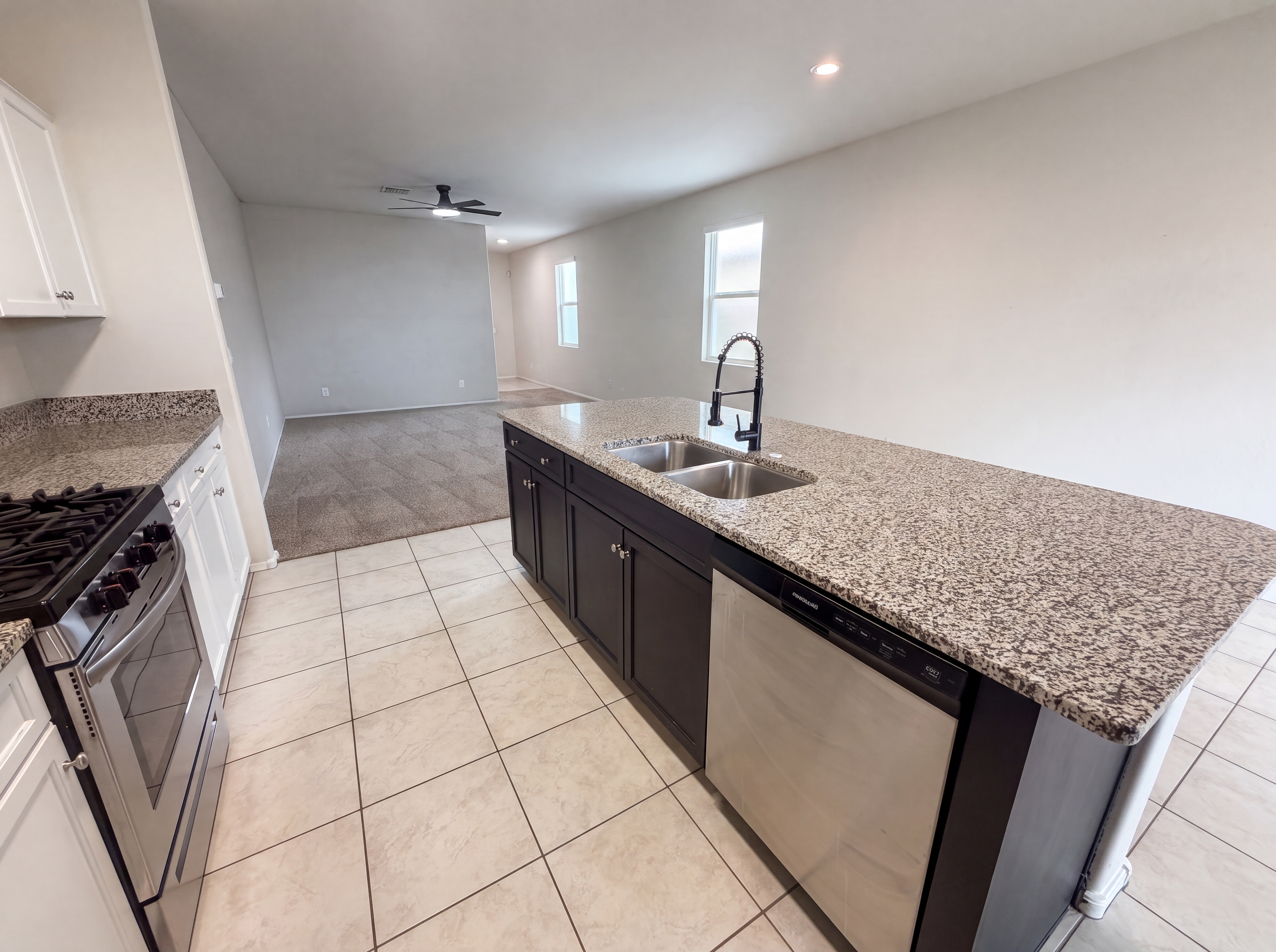 Photo 10 of 36 of 30970 W Amelia Ave, Buckeye, AZ