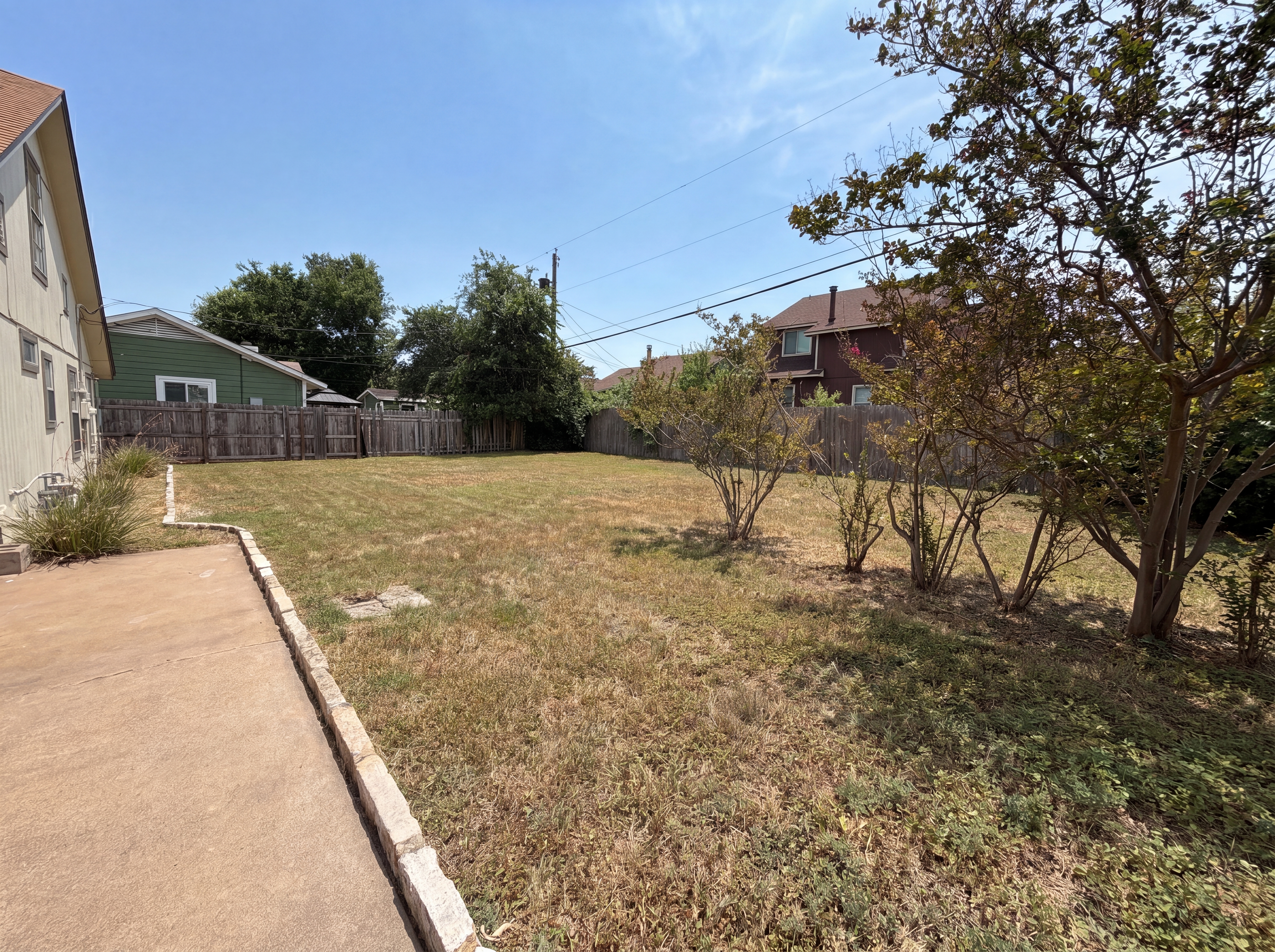 Photo 16 of 18 of 1301 Pitcairn Dr, Pflugerville, TX