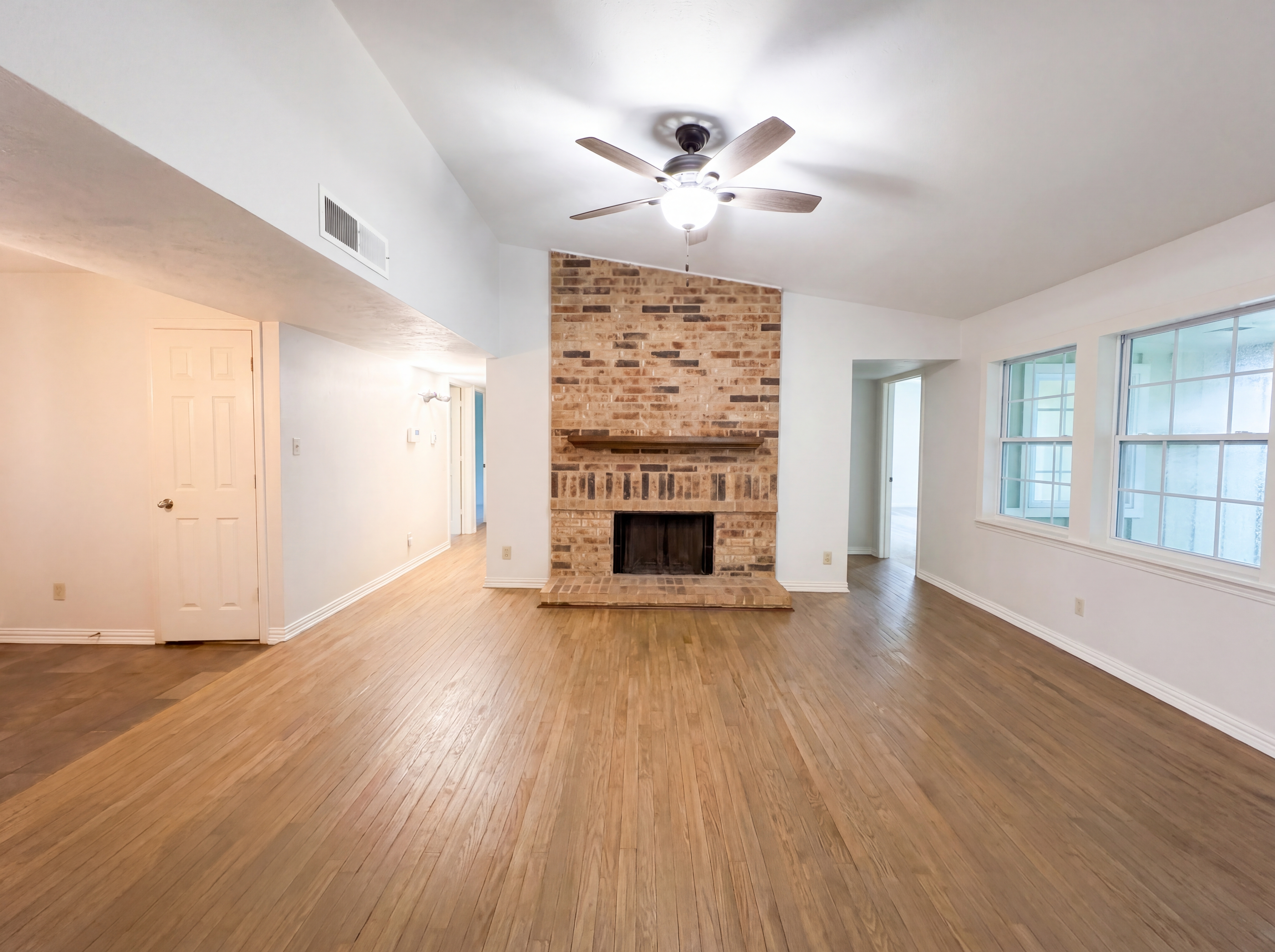 Photo 6 of 21 of 1332 Kesser Dr, Plano, TX