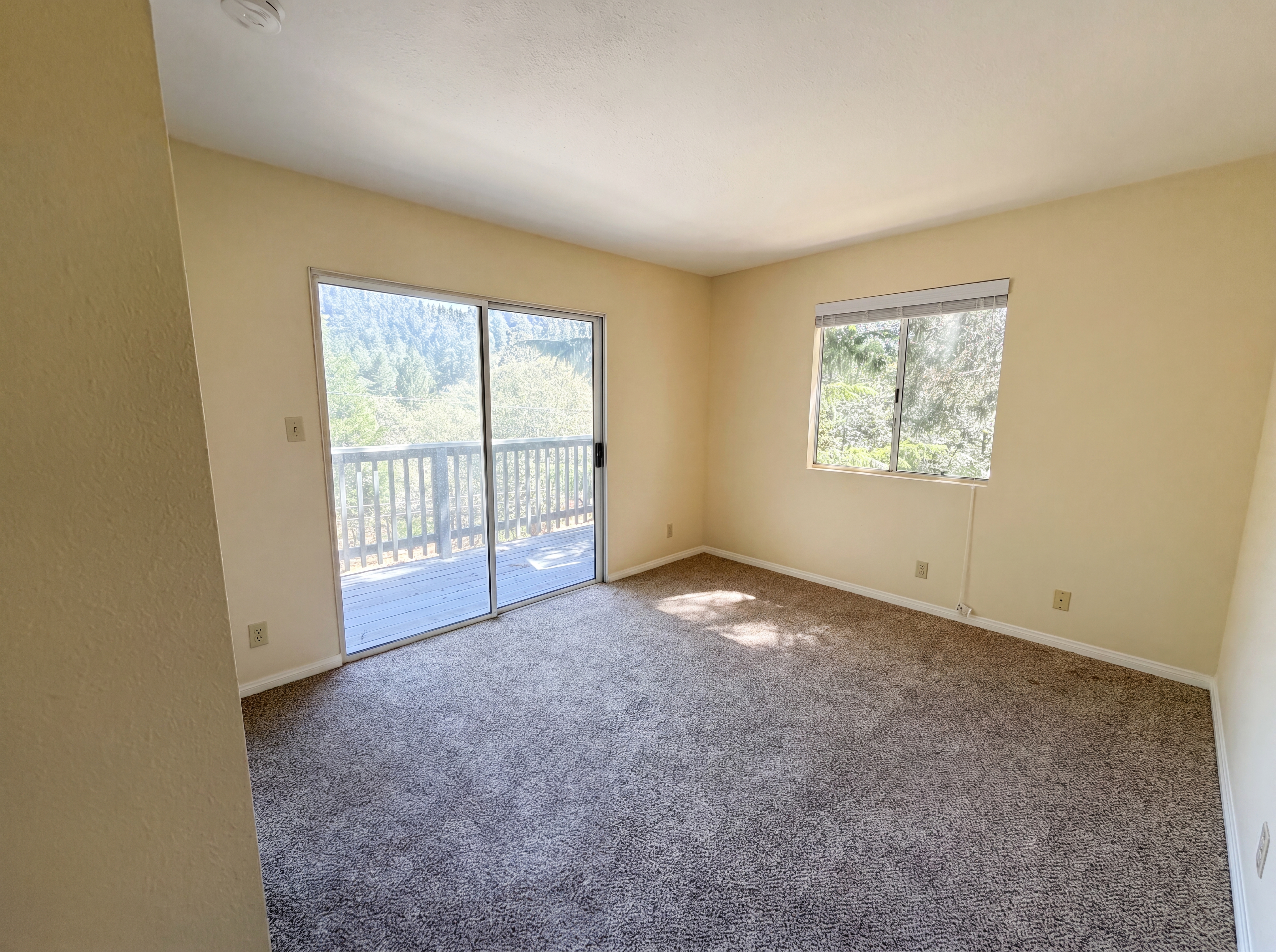 Photo 14 of 20 of 21778 Ridge Dr, Cedarpines Park, CA