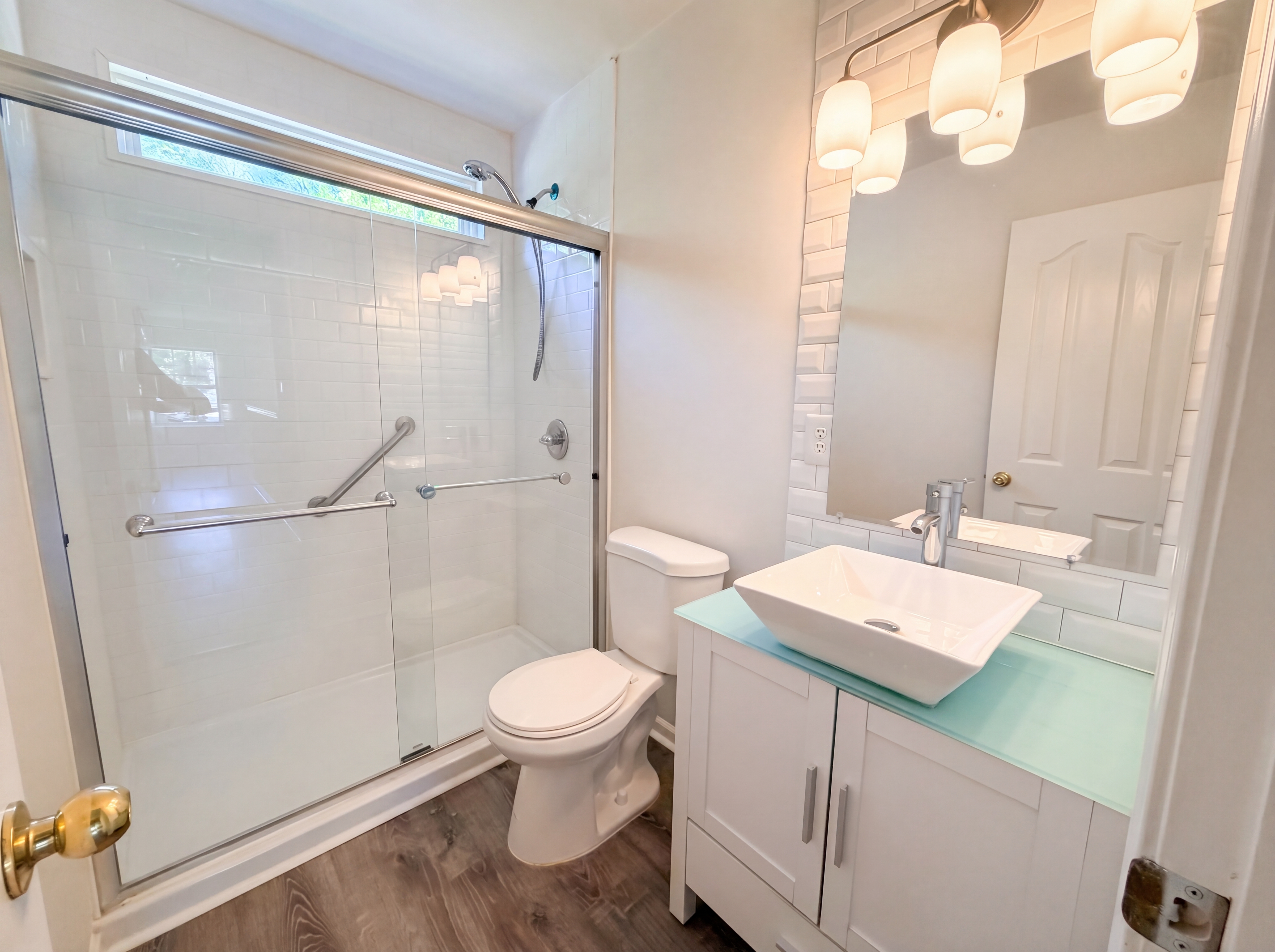 Photo 14 of 18 of 6032 Briggs Dr, Charlotte, NC