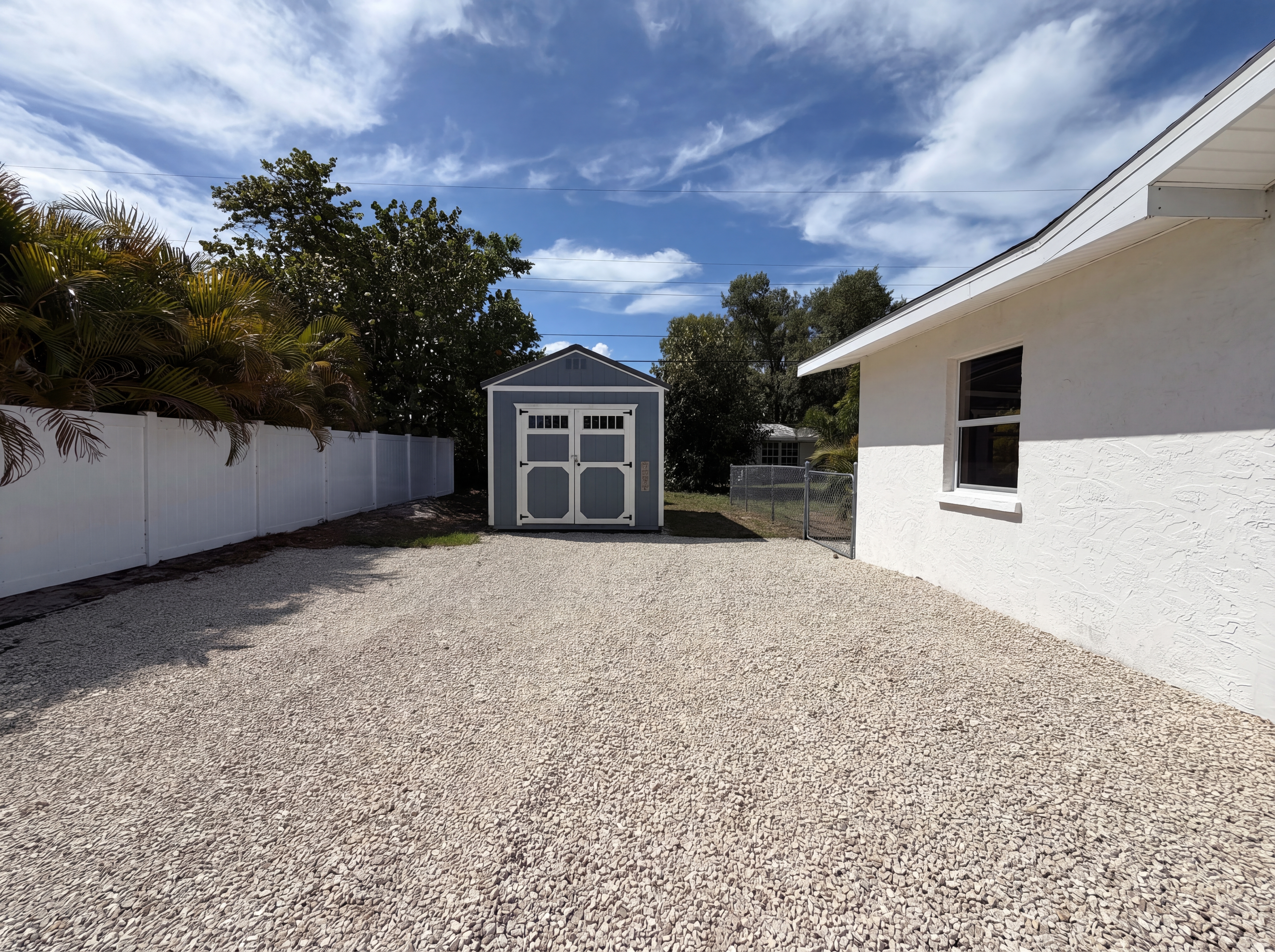 Photo 27 of 28 of 829 E 4th St, Englewood, FL