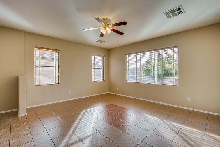 Photo 11 of 35 - 2358 S Rennick Dr, Apache Junction, AZ 85120