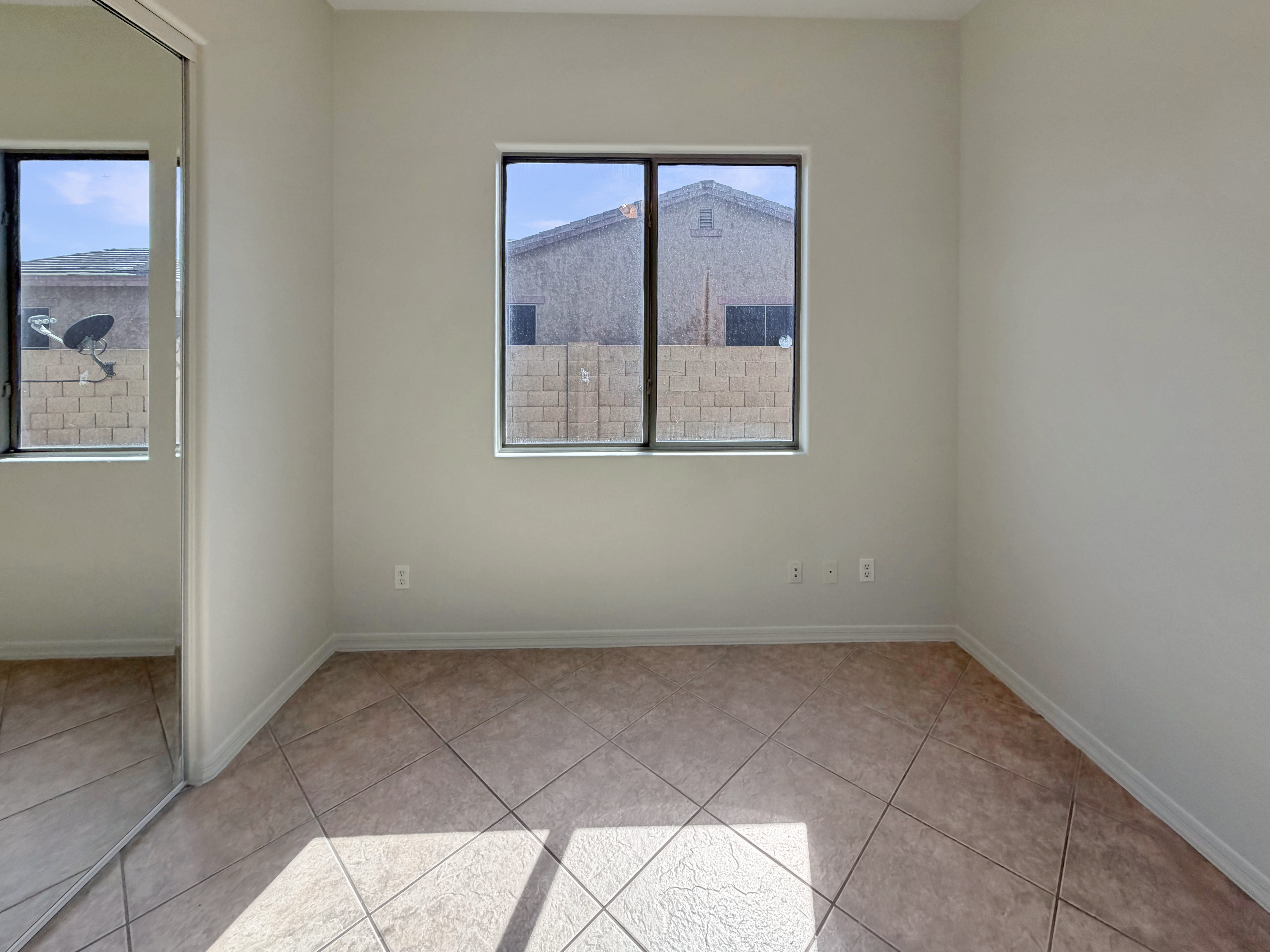 Photo 31 of 64 of 8027 W San Miguel Ave, Glendale, AZ