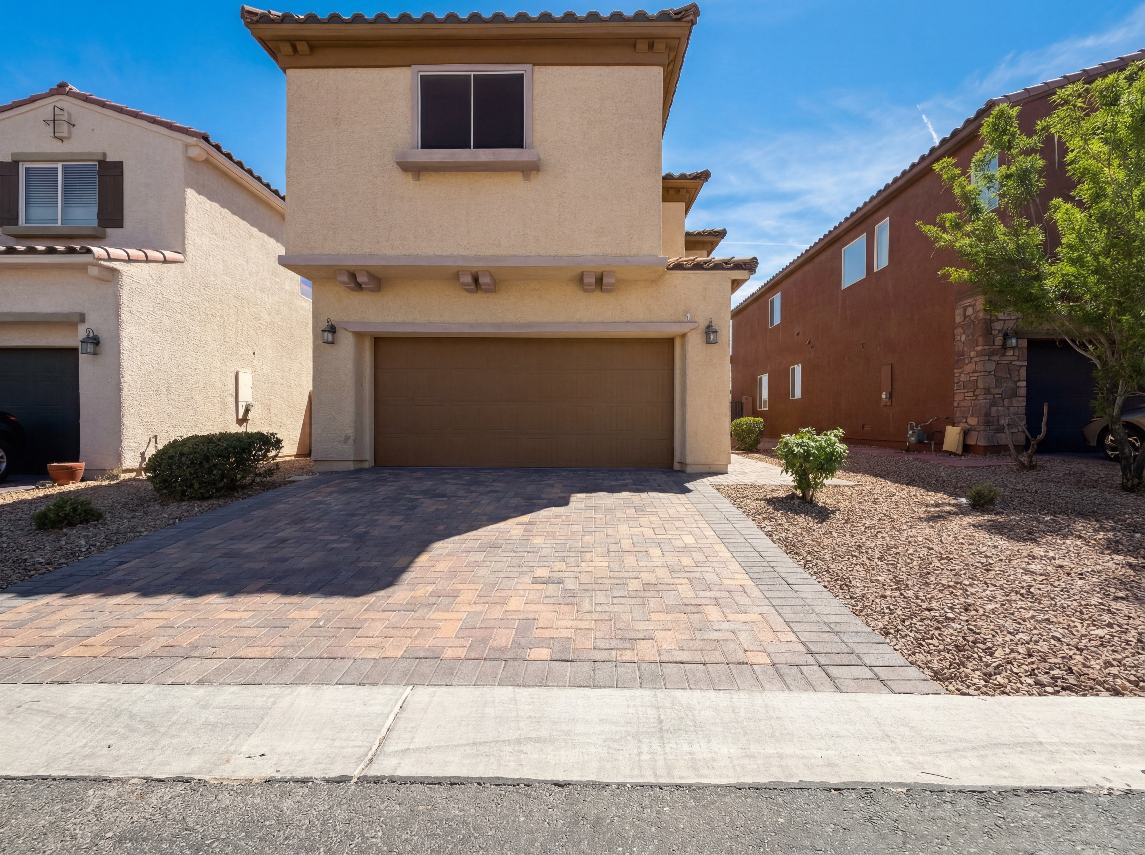 Photo 8 of 27 of 779 Proud Waters Ct, Las Vegas, NV