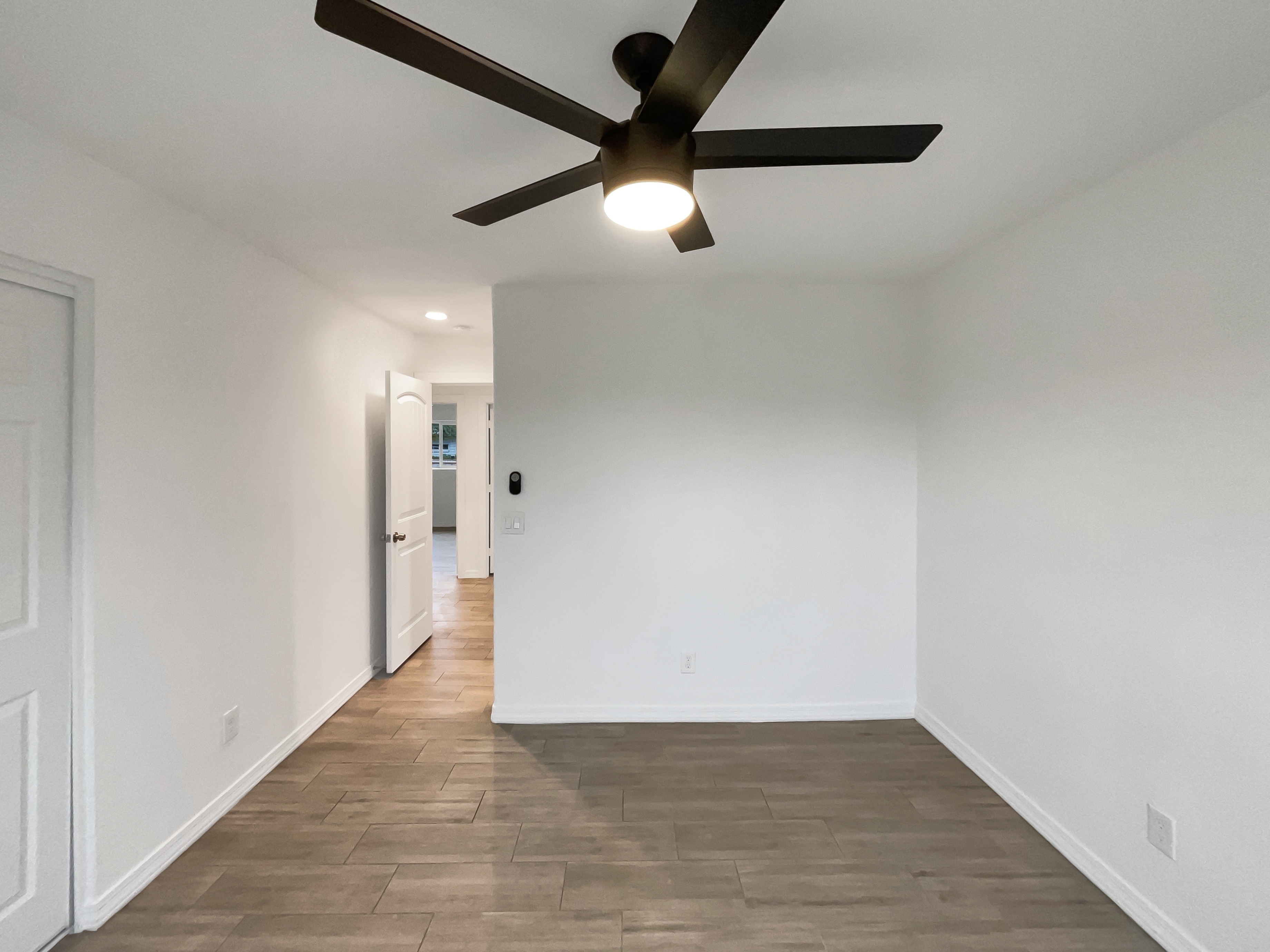 Photo 14 of 17 of 1838 W Alta Vista Rd, Phoenix, AZ