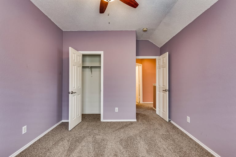 Photo 21 of 26 - 2251 Dallas Dr, Carrollton, TX 75006