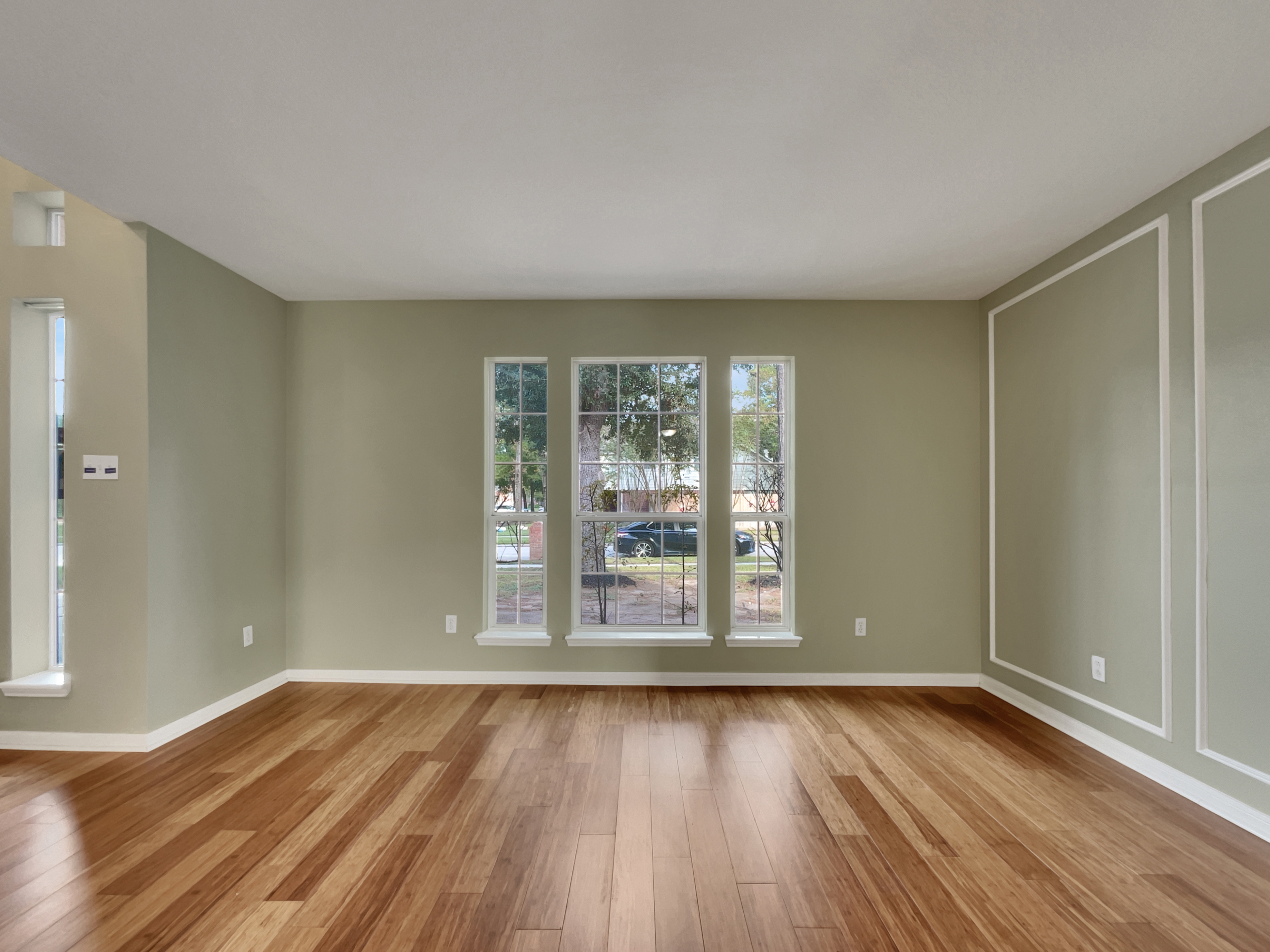 Photo 3 of 23 of 25823 Bearborough Dr, Spring, TX