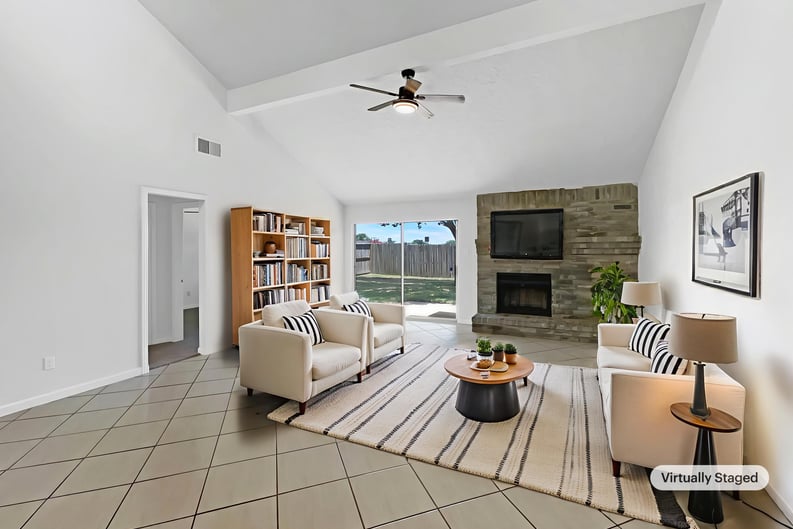 Property photo 2 of 6214 Clayridge Dr