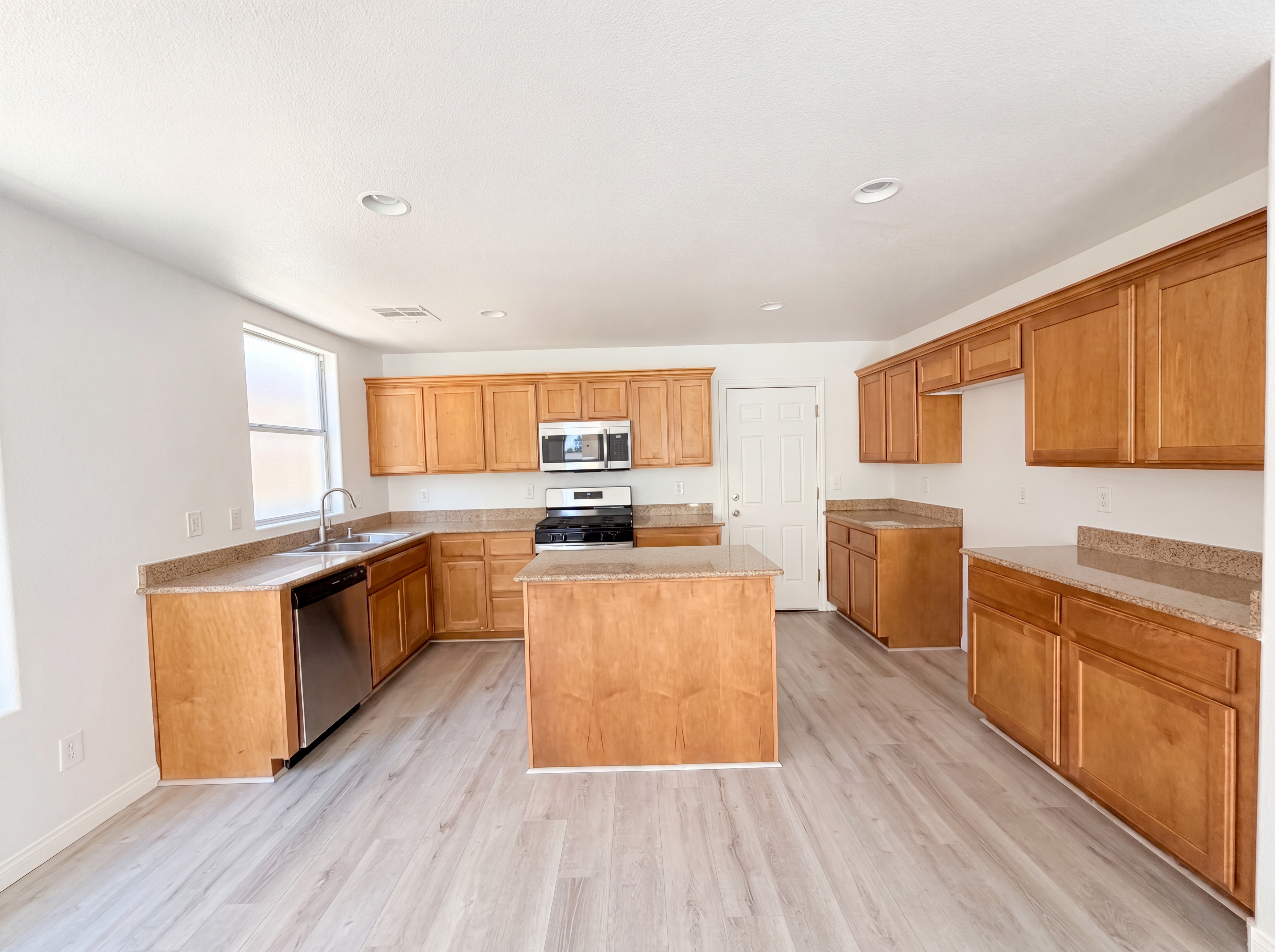 Photo 47 of 51 of 9069 Amanda Creek Ct, Las Vegas, NV
