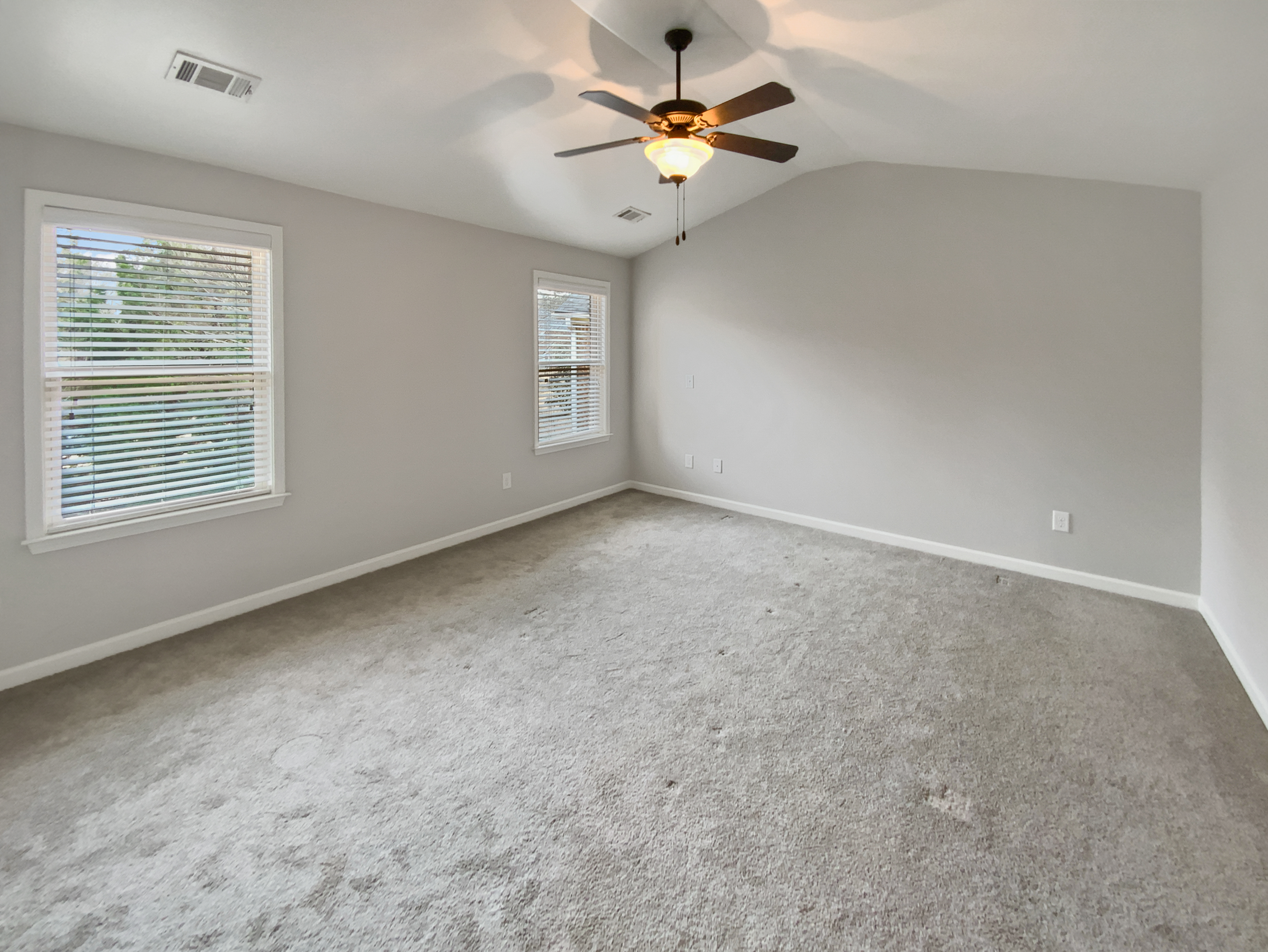 Photo 23 of 26 of 12981 Dartmore Cir, Alpharetta, GA