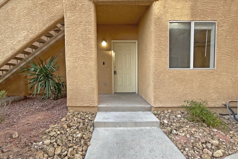 Property photo 1 of 900 Heavenly Hills Ct Unit 106