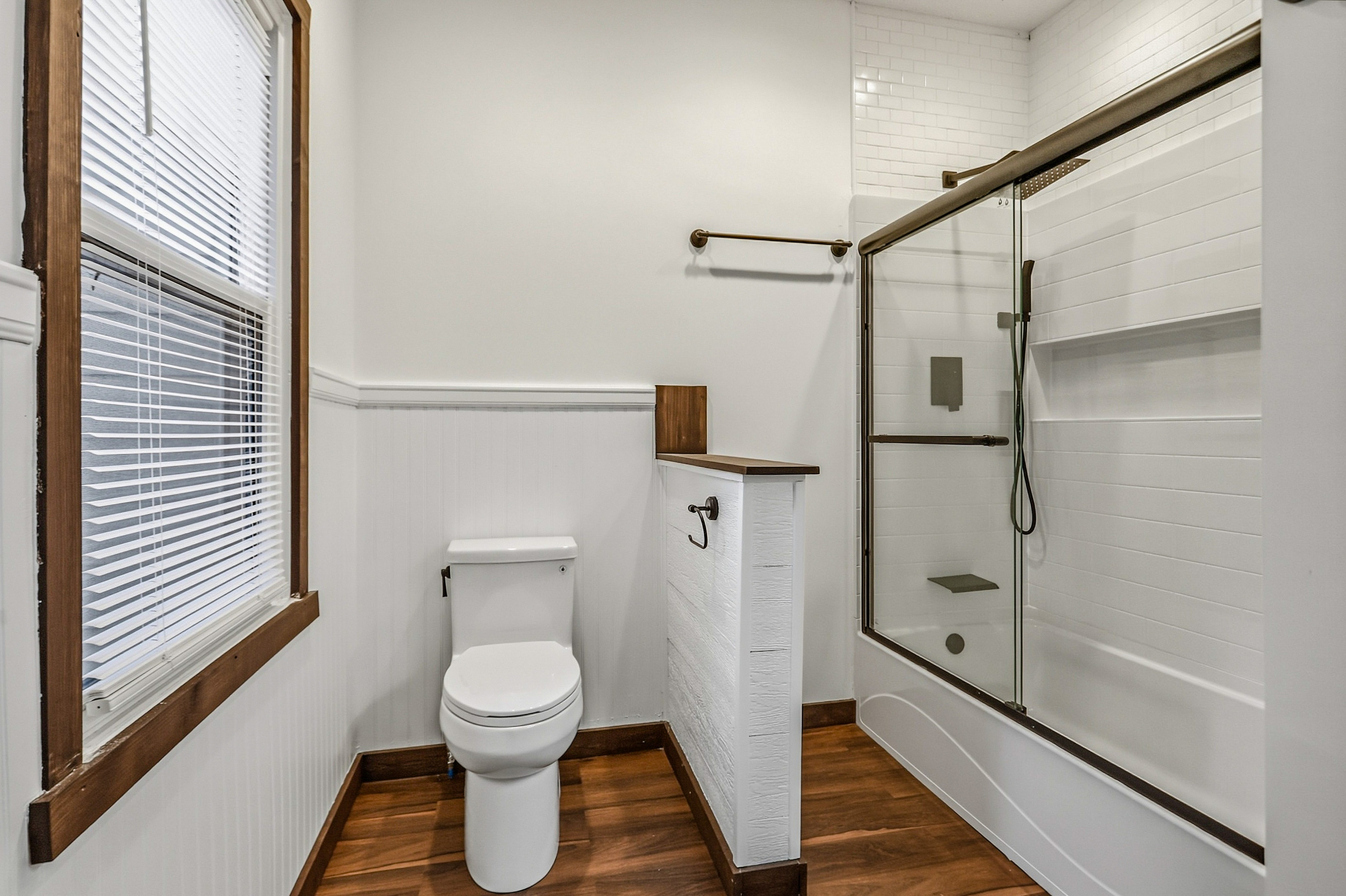 Photo 24 of 40 of 1025 Crown Corners Dr, McDonough, GA