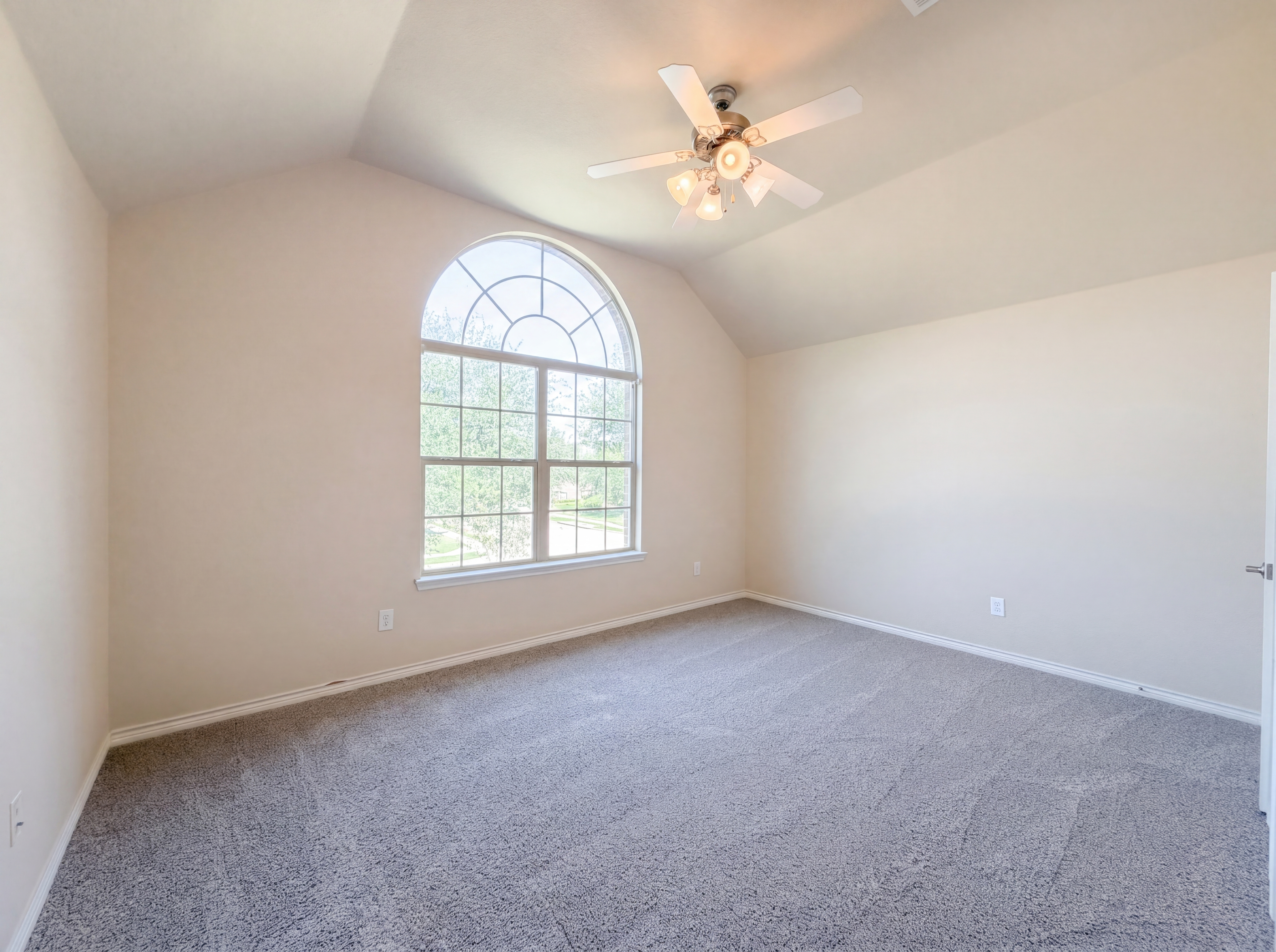 Photo 19 of 28 of 1608 Brushy Creek Ln, Allen, TX