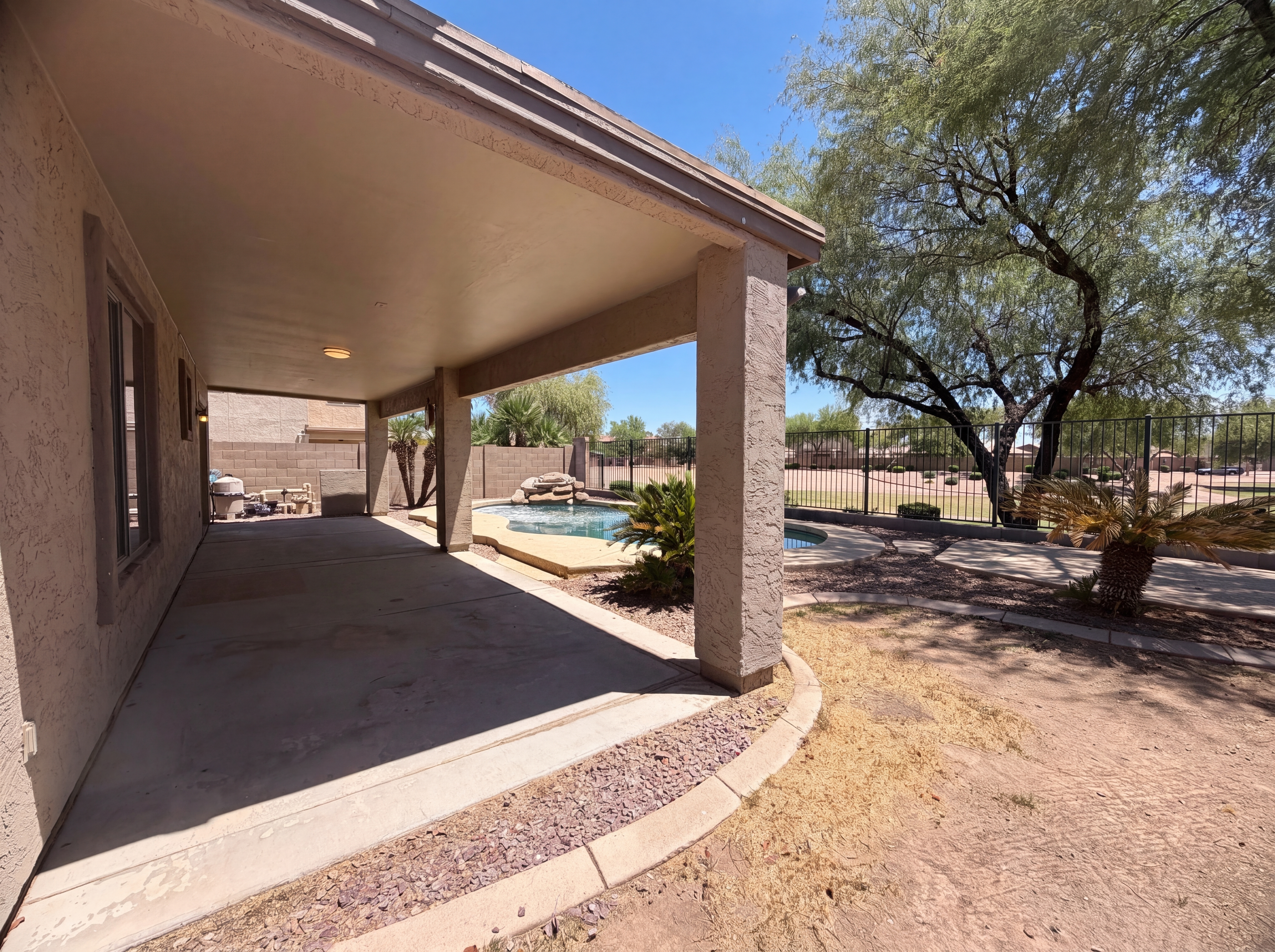 Photo 15 of 17 of 28783 N Sedona Pl, San Tan Valley, AZ