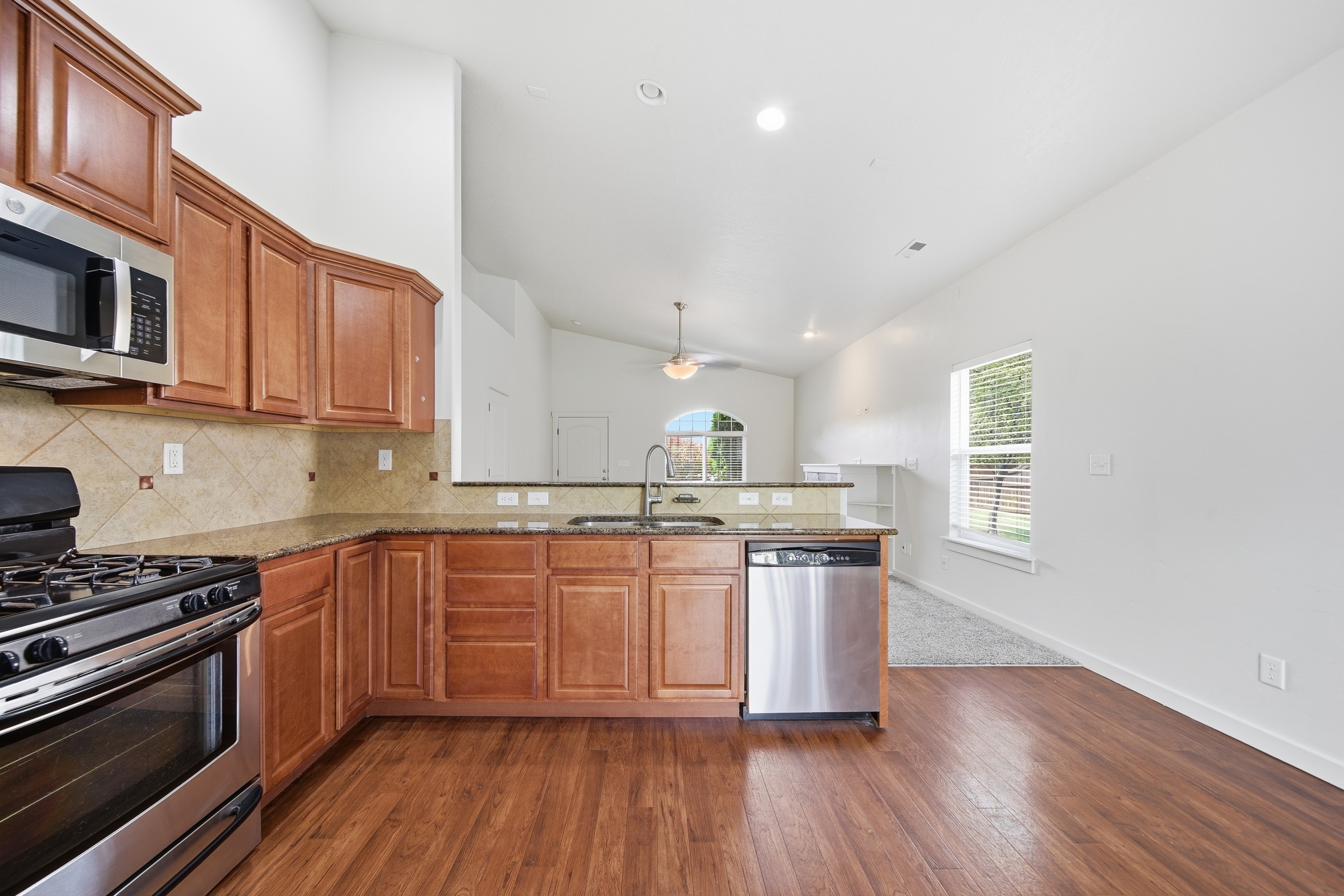 Photo 10 of 28 of 5952 S Red Crest Ave, Boise, ID