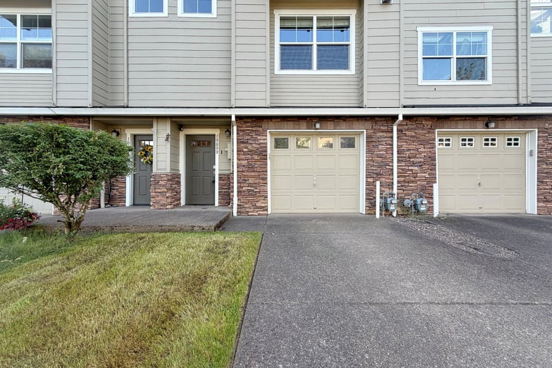 Property photo 1 of 19899 Quaking Aspen Ave