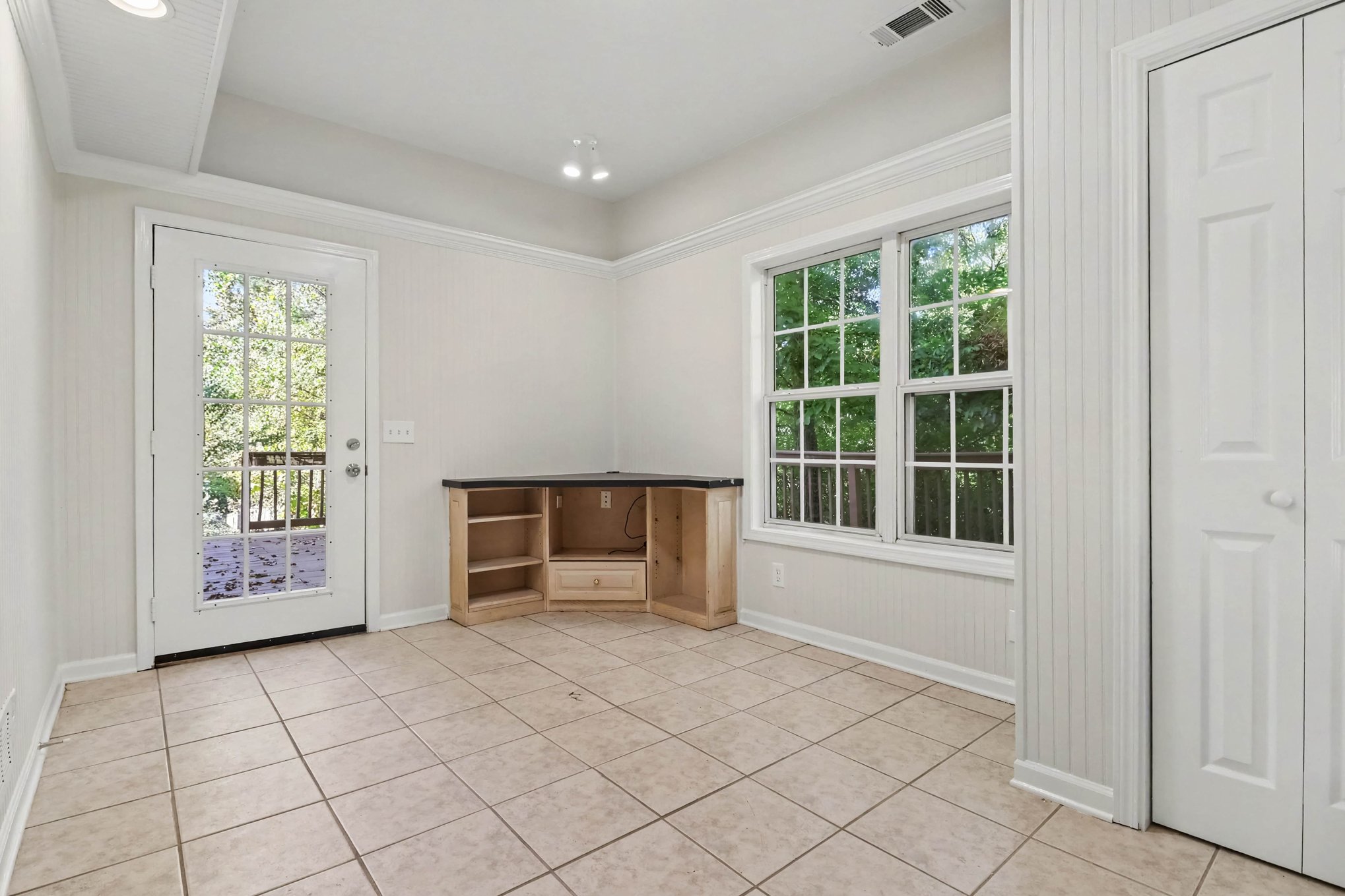 Photo 20 of 38 of 2859 Savannah Walk Ln, Suwanee, GA
