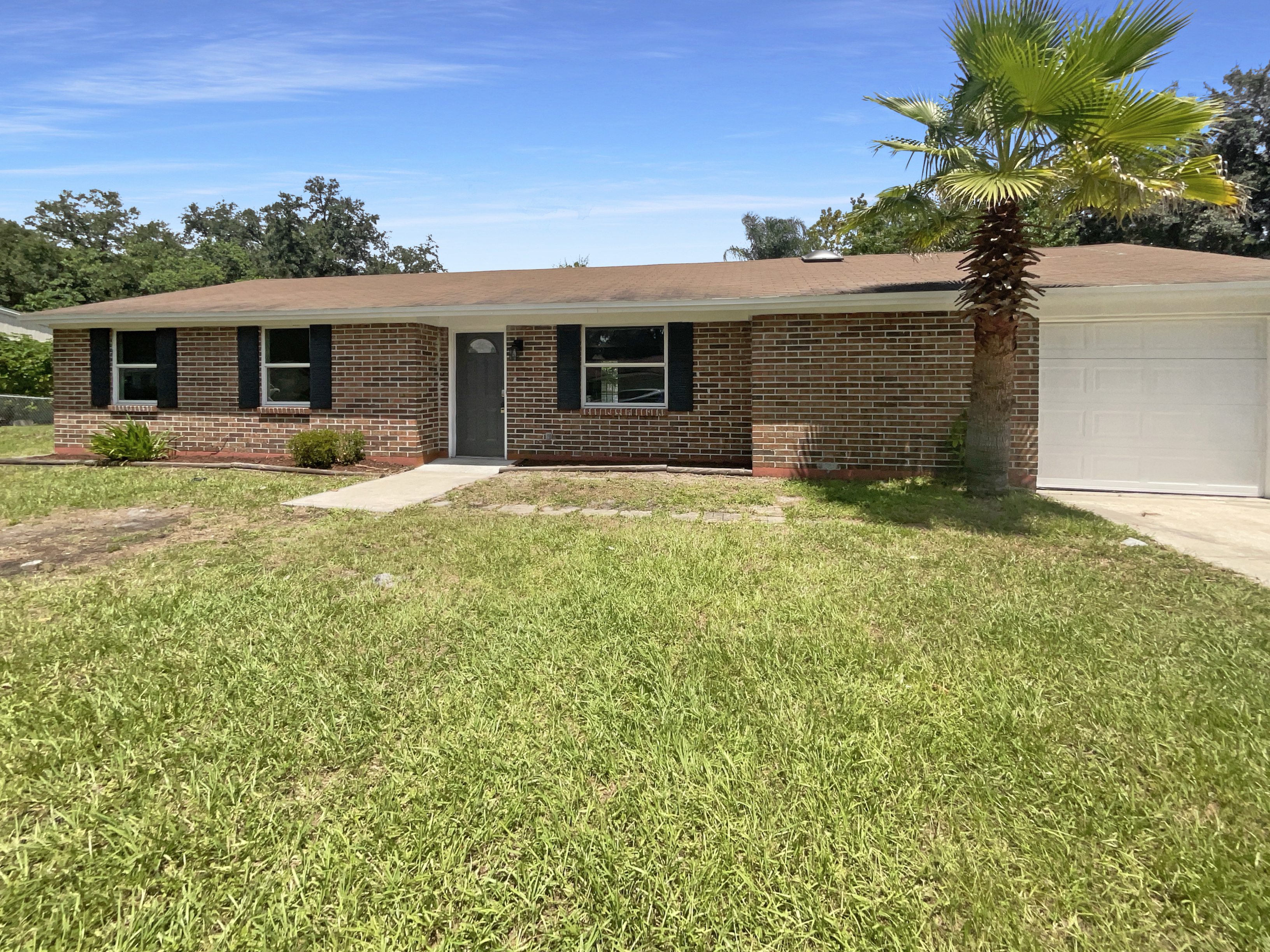 Photo 9 of 19 of 2772 Commanche Ave, Orange Park, FL