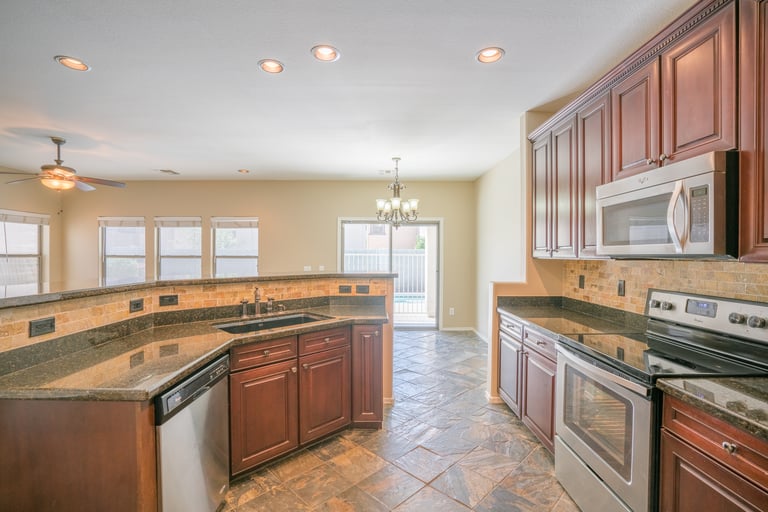 Photo 2 of 31 - 18563 W Fairway Dr, Surprise, AZ 85374