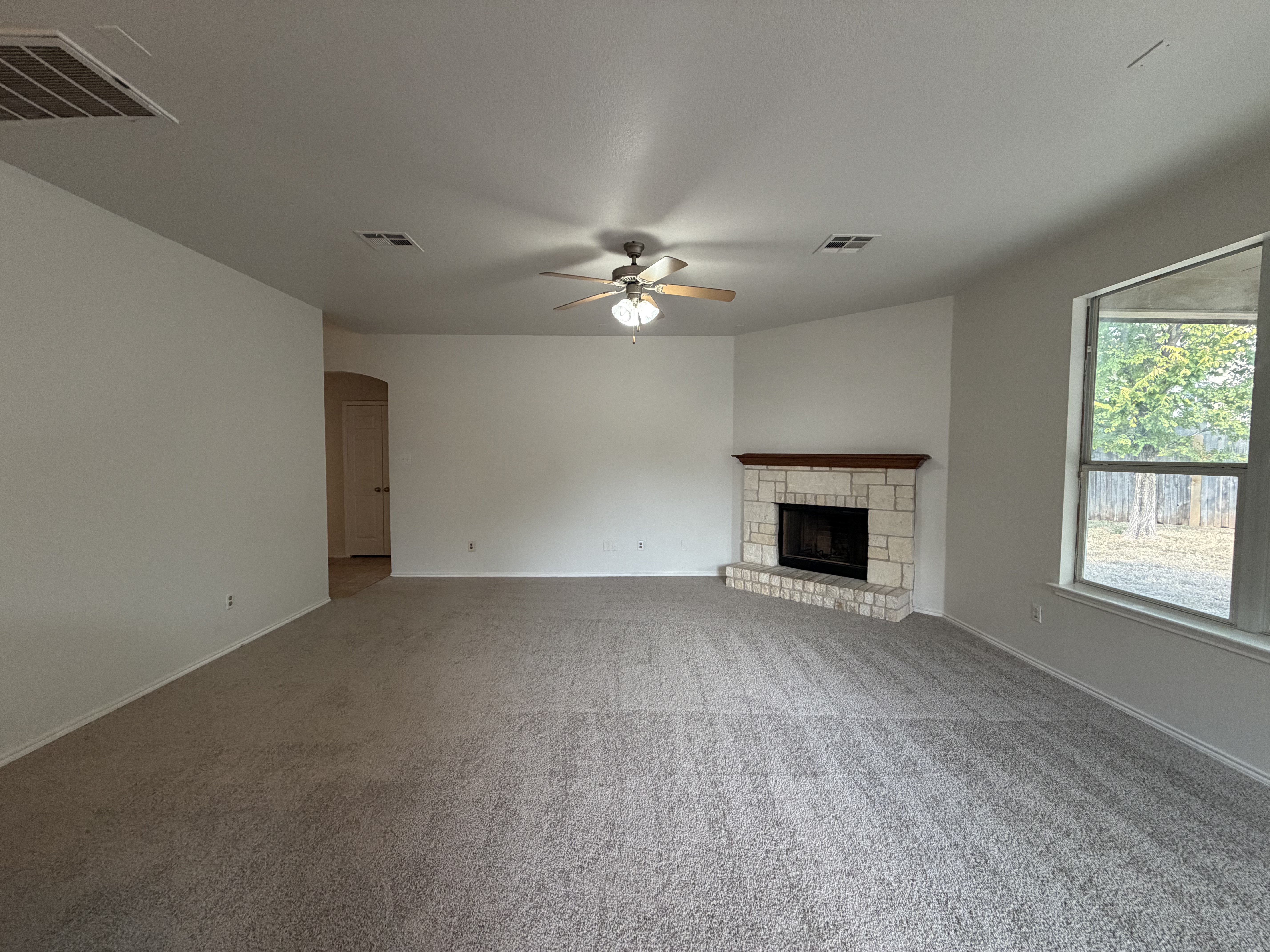 Photo 13 of 20 of 2603 Snow Bird Dr, Harker Heights, TX