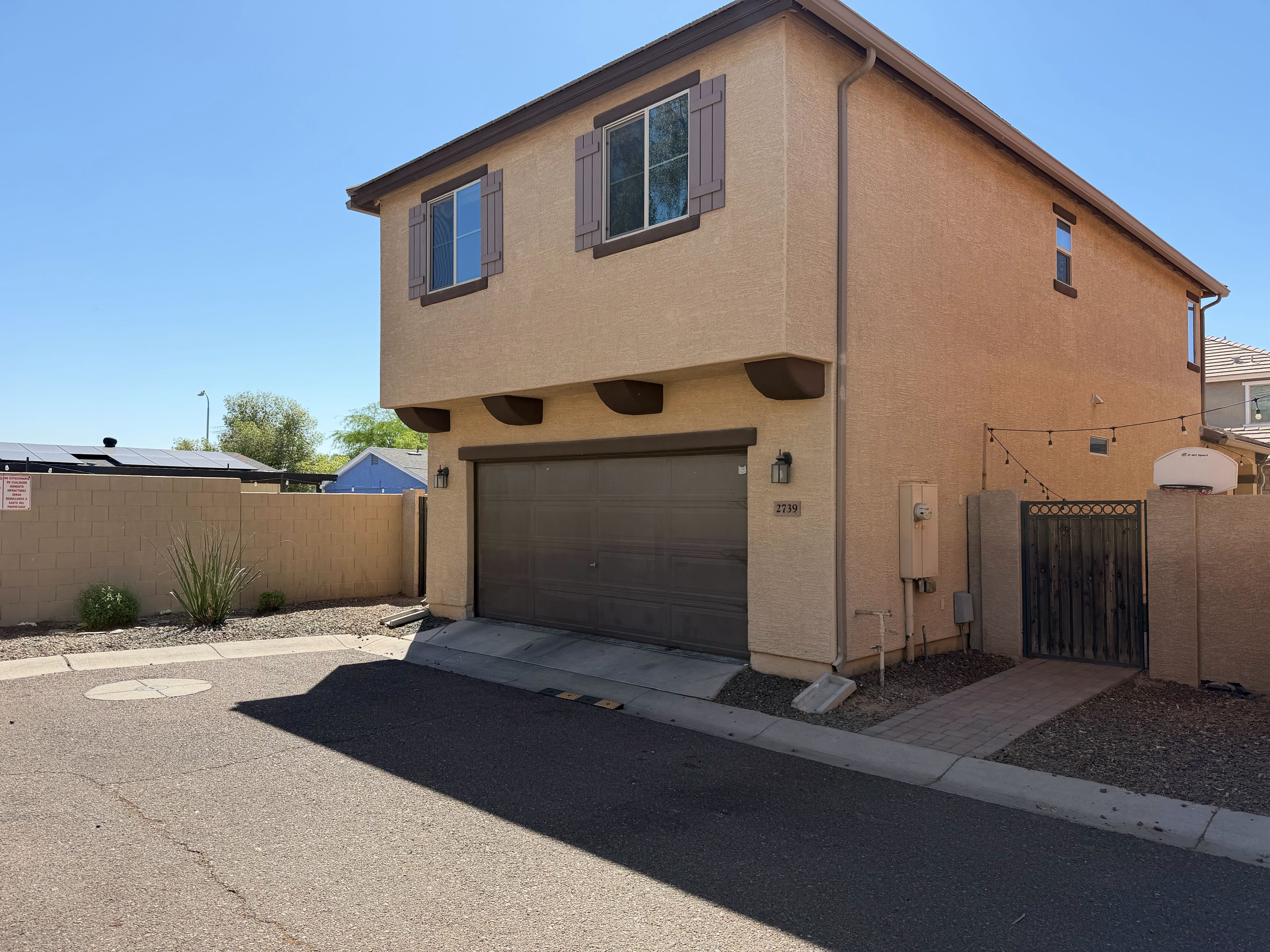 Photo 22 of 24 of 2739 N 73rd Dr, Phoenix, AZ