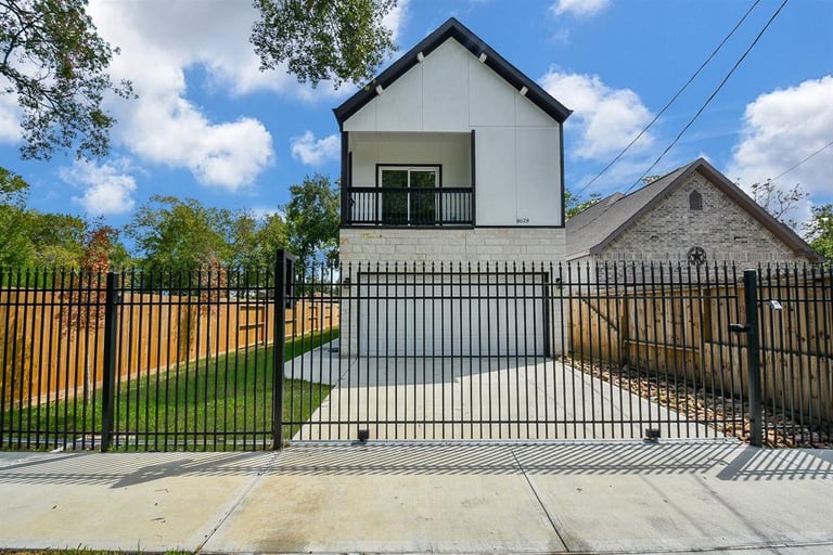 default property photo