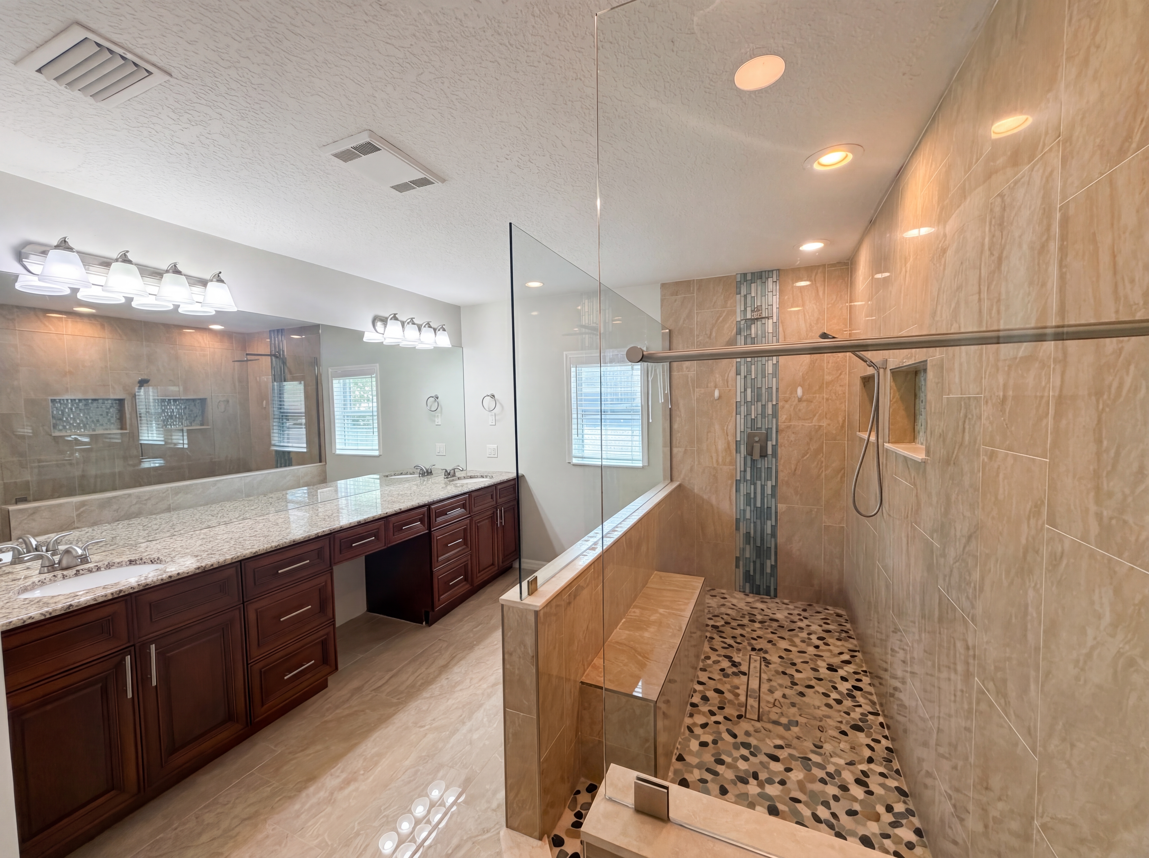 Photo 24 of 50 of 5609 Executive Dr, New Port Richey, FL