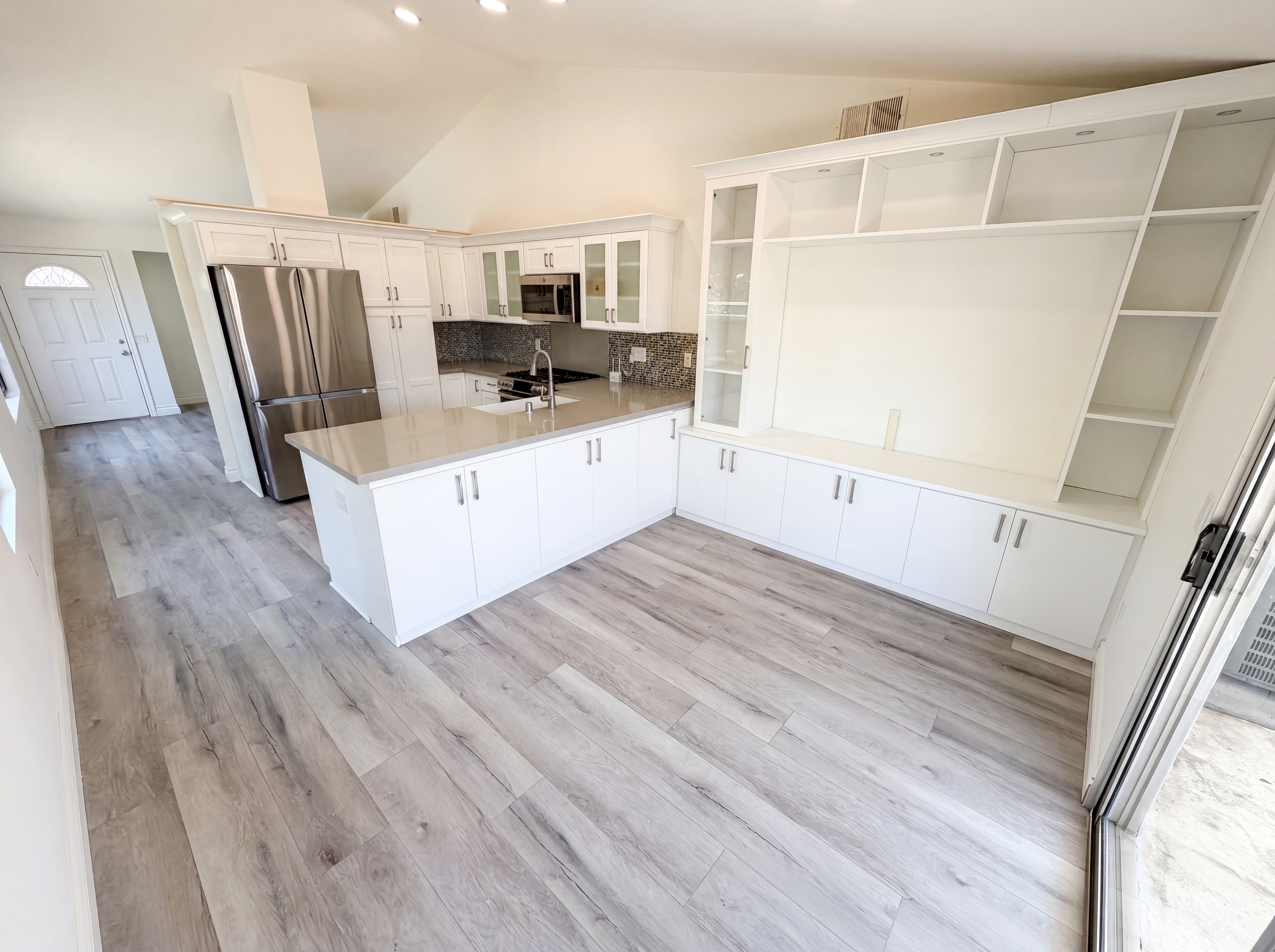 Photo 7 of 22 of 12305 Daisy Ct, Rancho Cucamonga, CA