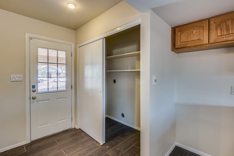 Photo 22 of 27 - 2620 S Holbrook Ln, Tempe, AZ 85282