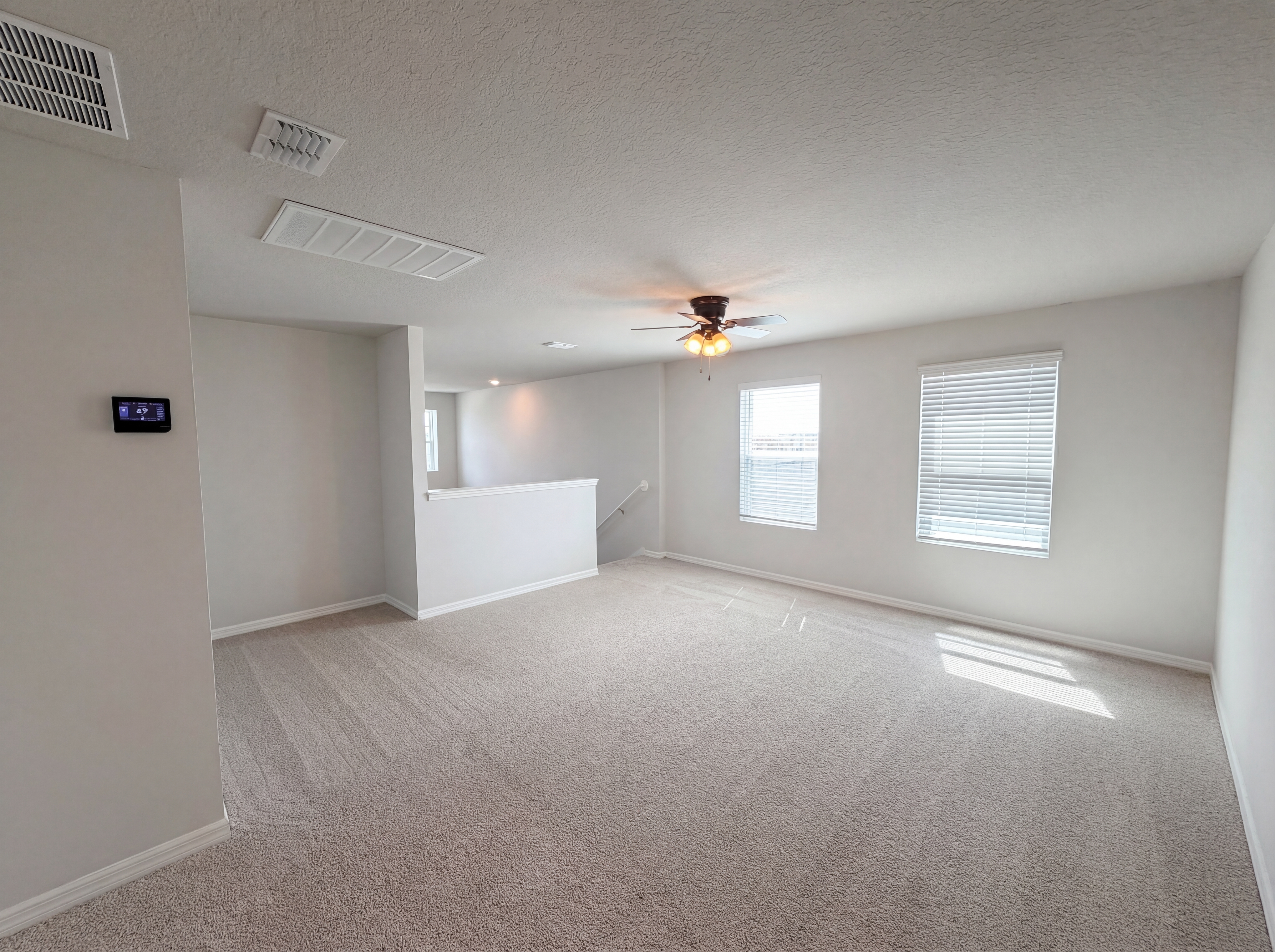Photo 17 of 25 of 3092 Bella Vista Dr, Davenport, FL