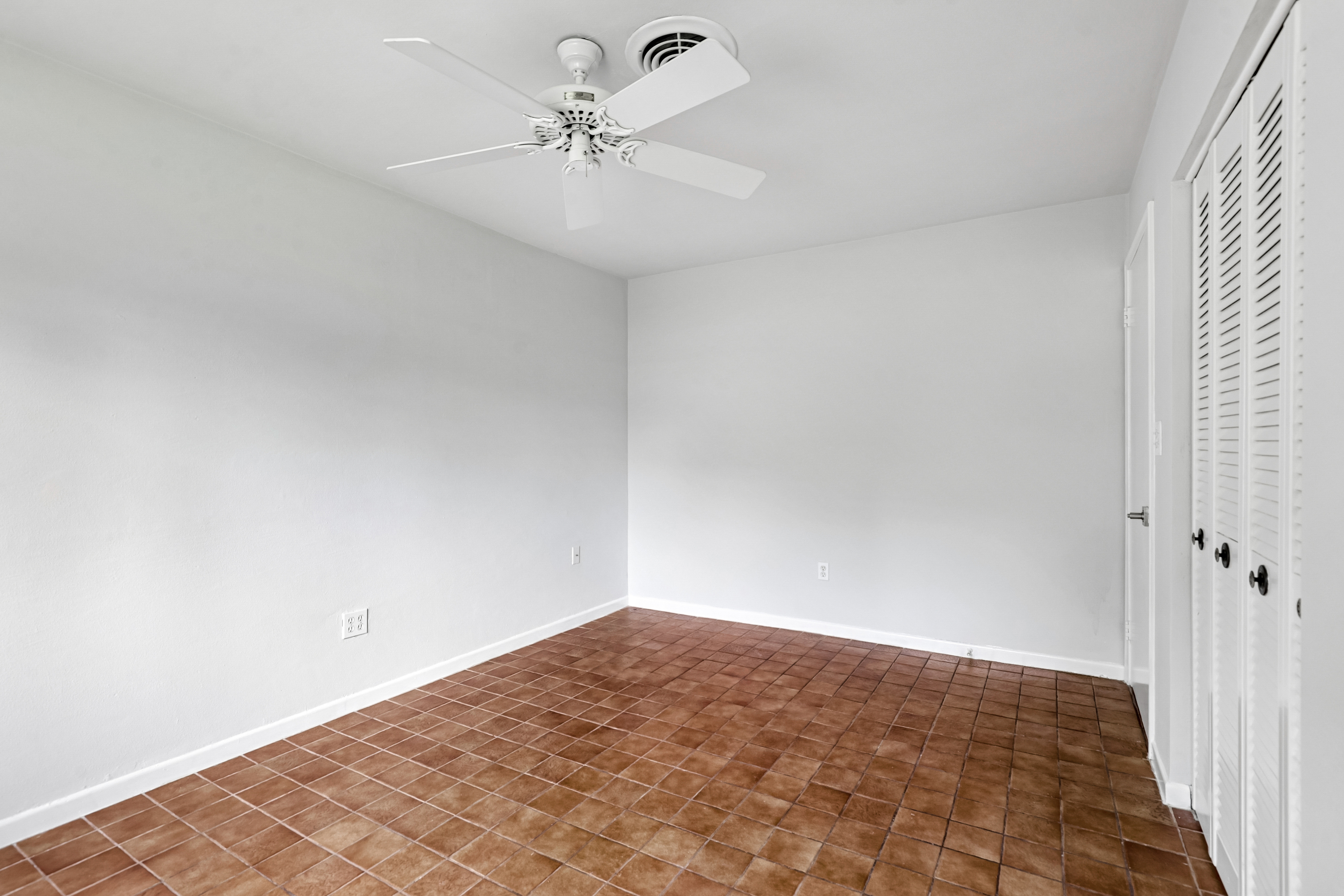 Photo 29 of 48 of 14851 SW 69th Ct, Palmetto Bay, FL