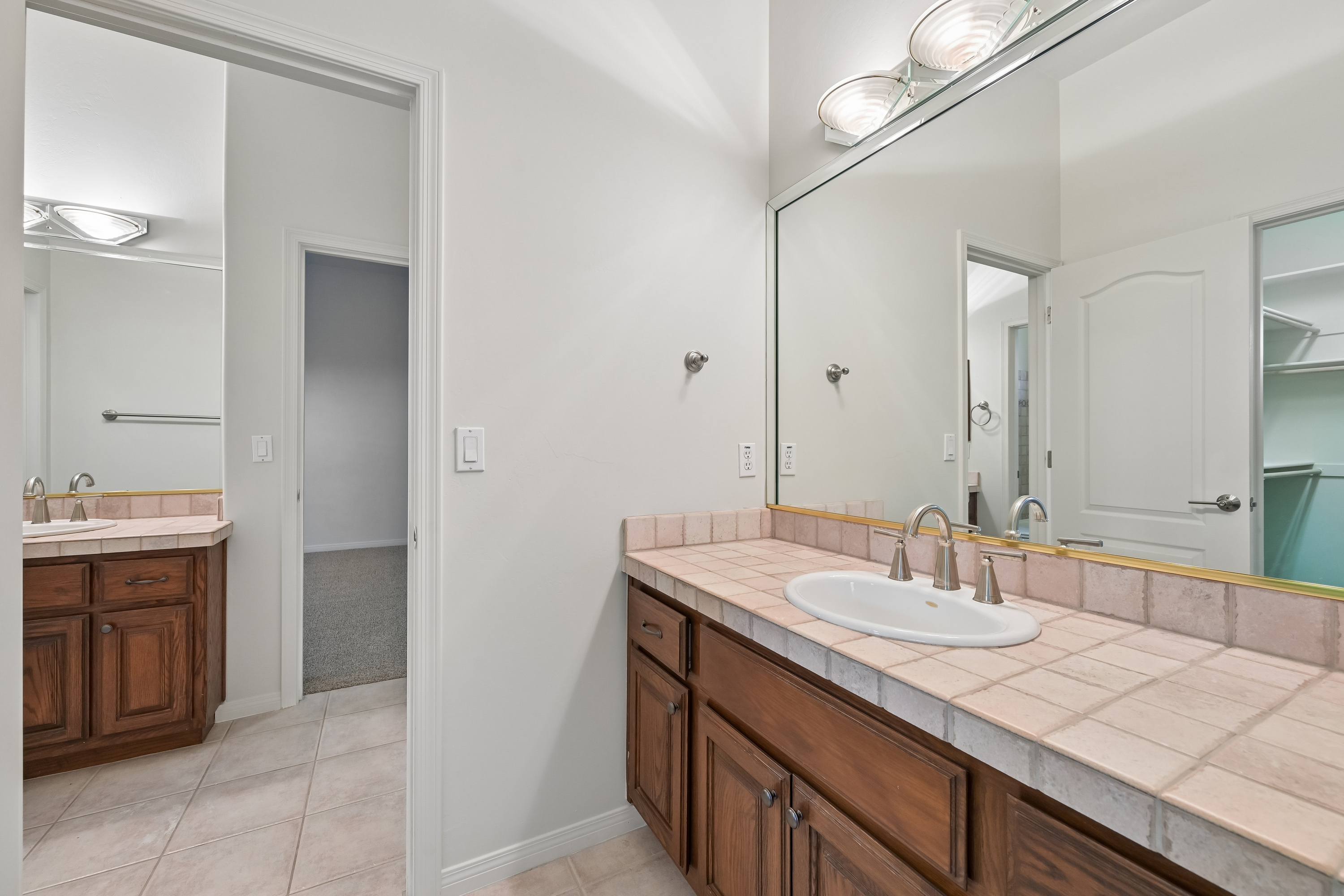 Photo 30 of 42 of 12158 E Ironwood Dr, Scottsdale, AZ